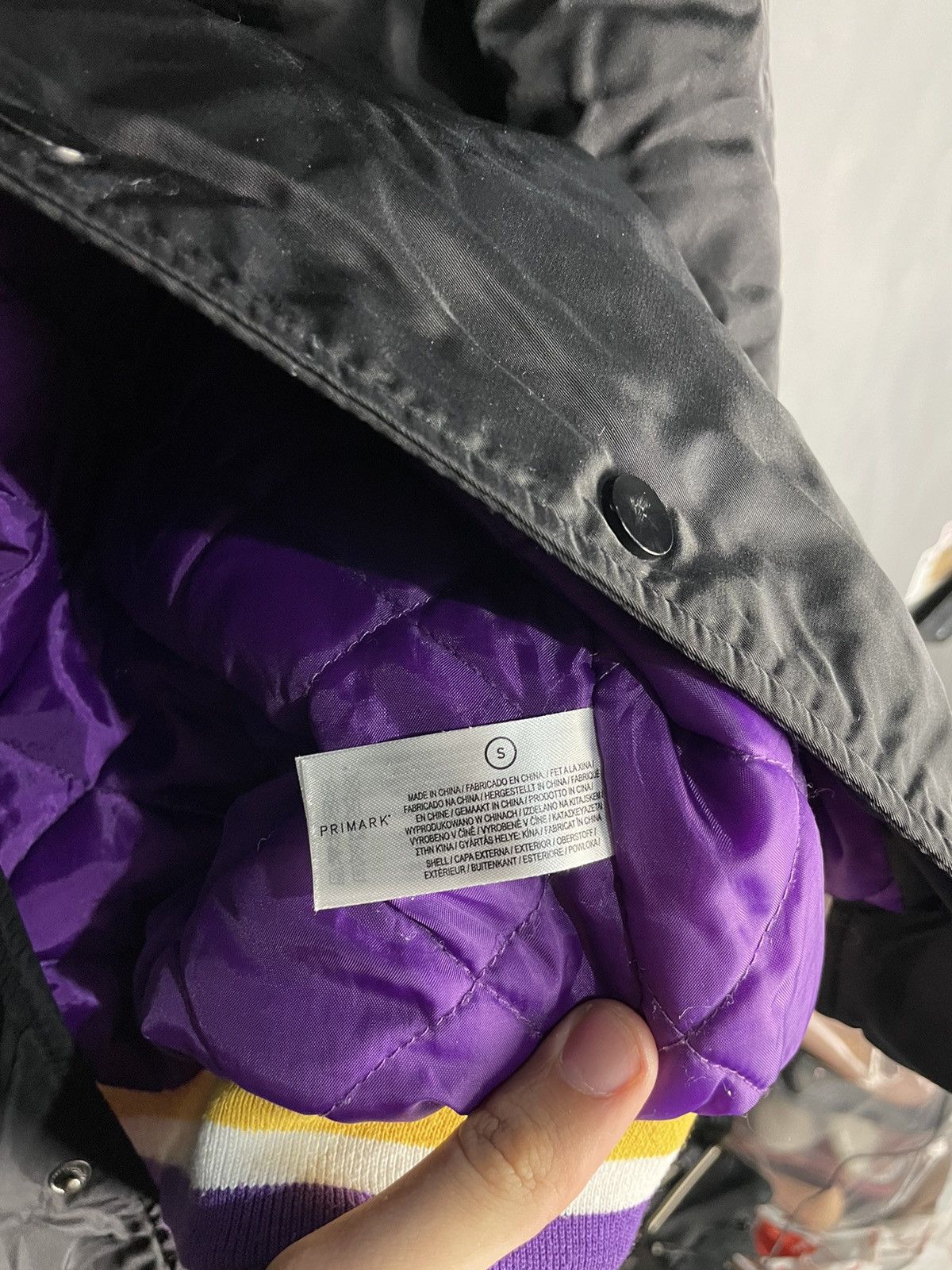 NBA L.A. Lakers Bomber Jacket Size US S / EU 44-46 / 1 - 8 Thumbnail