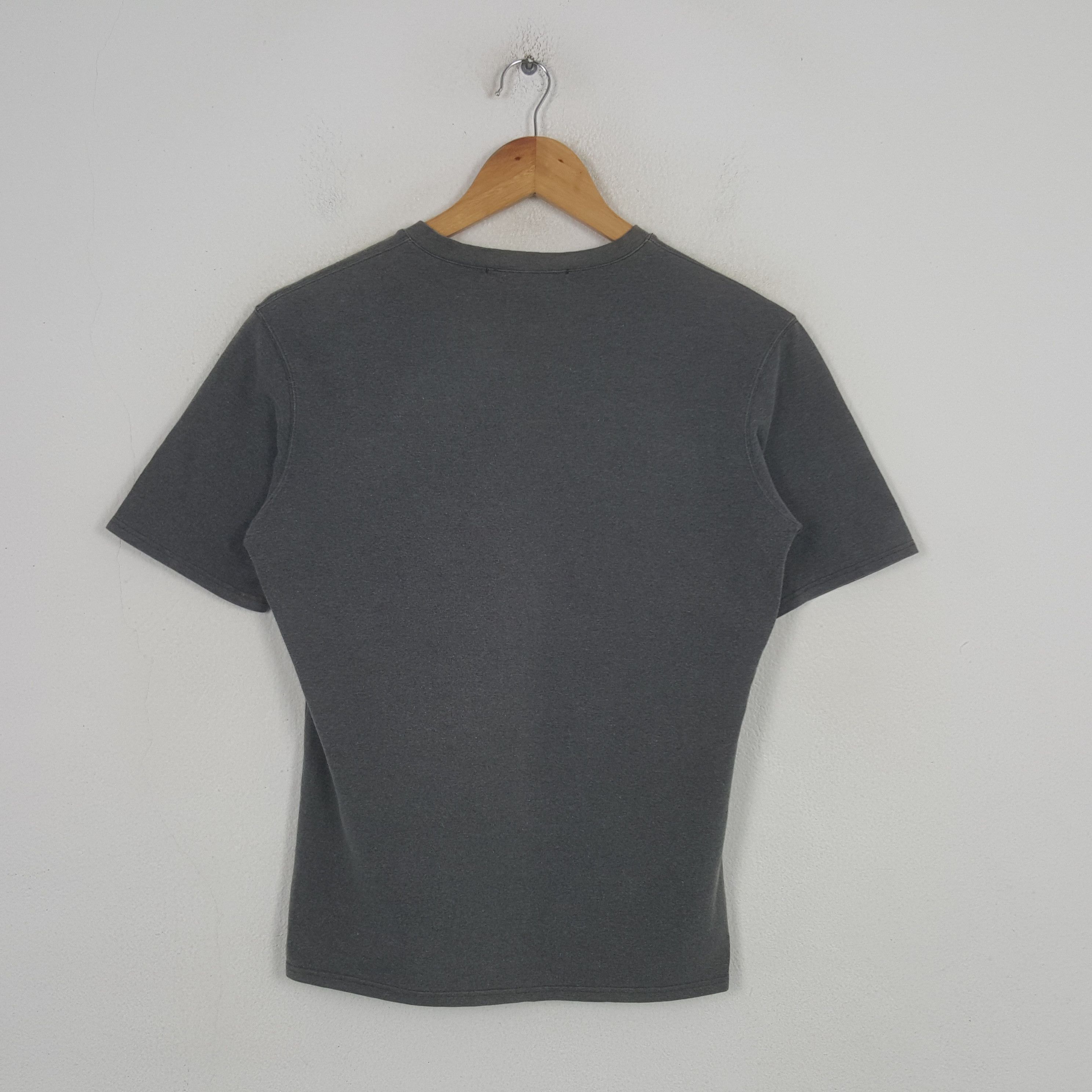 Prada Vintage Prada Milano Luxury Brand Plain Luxury Tshirt RR21 Size S / US 4 / IT 40 - 2 Thumbnail