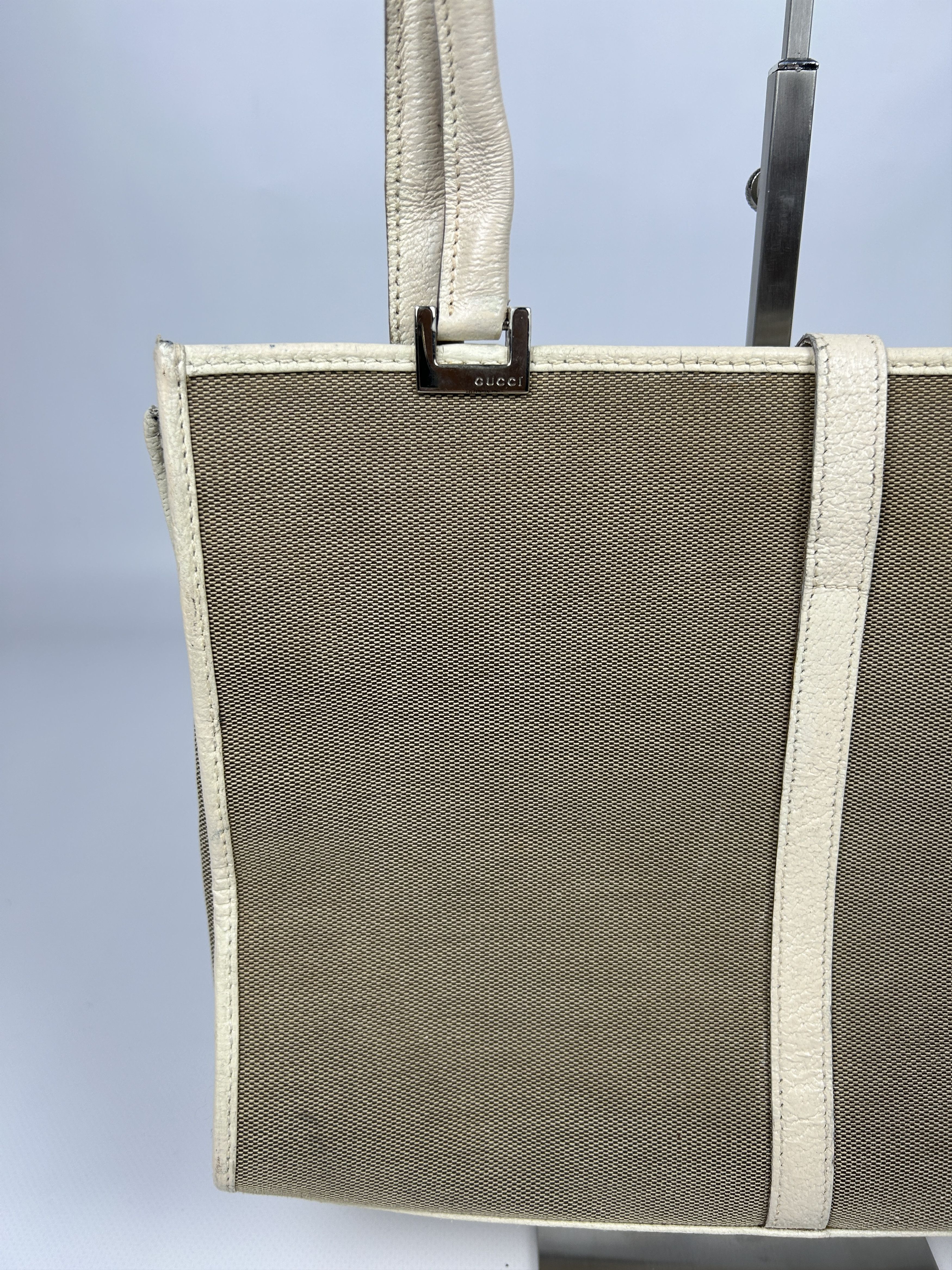 Gucci Vtg Gucci jackie line canvas tote bag with leather trim Size ONE SIZE - 9 Thumbnail