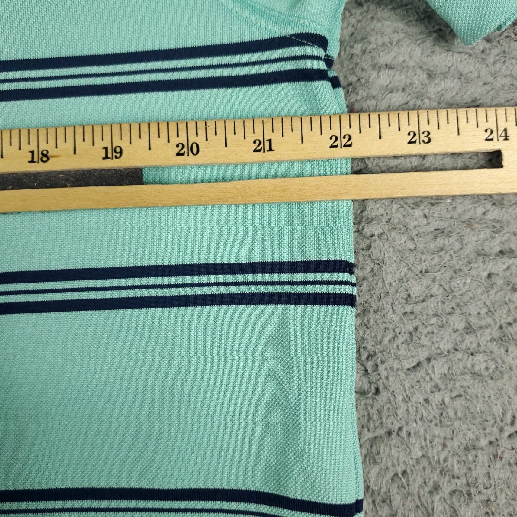 Under Armour Under Armour Polo Shirt Mens Size Medium Turquoise Striped Casual Short Sleeve Polo Shirt Mens M Turquoise Striped Size US M / EU 48-50 / 2 - 5 Thumbnail