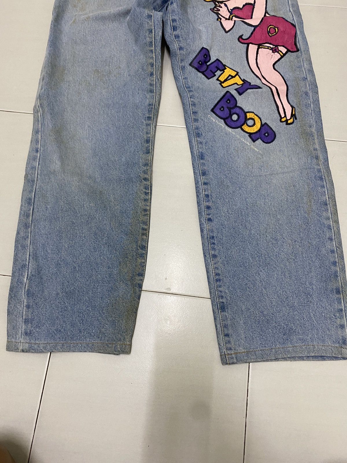 Vintage Vintage Betty Boop Big Print Jeans distressed Size 27" / US 4 / IT 40 - 4 Thumbnail