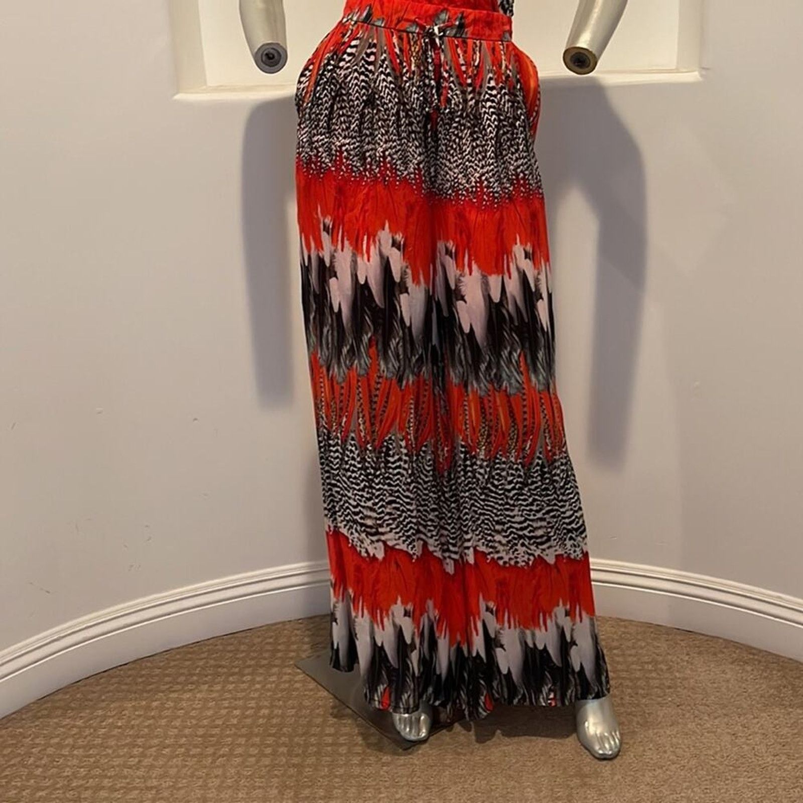 Other Shahida Parides Woodpecker Red Multi Palazzo Jumpsuit Size S Size 27" / US 4 / IT 40 - 10 Thumbnail