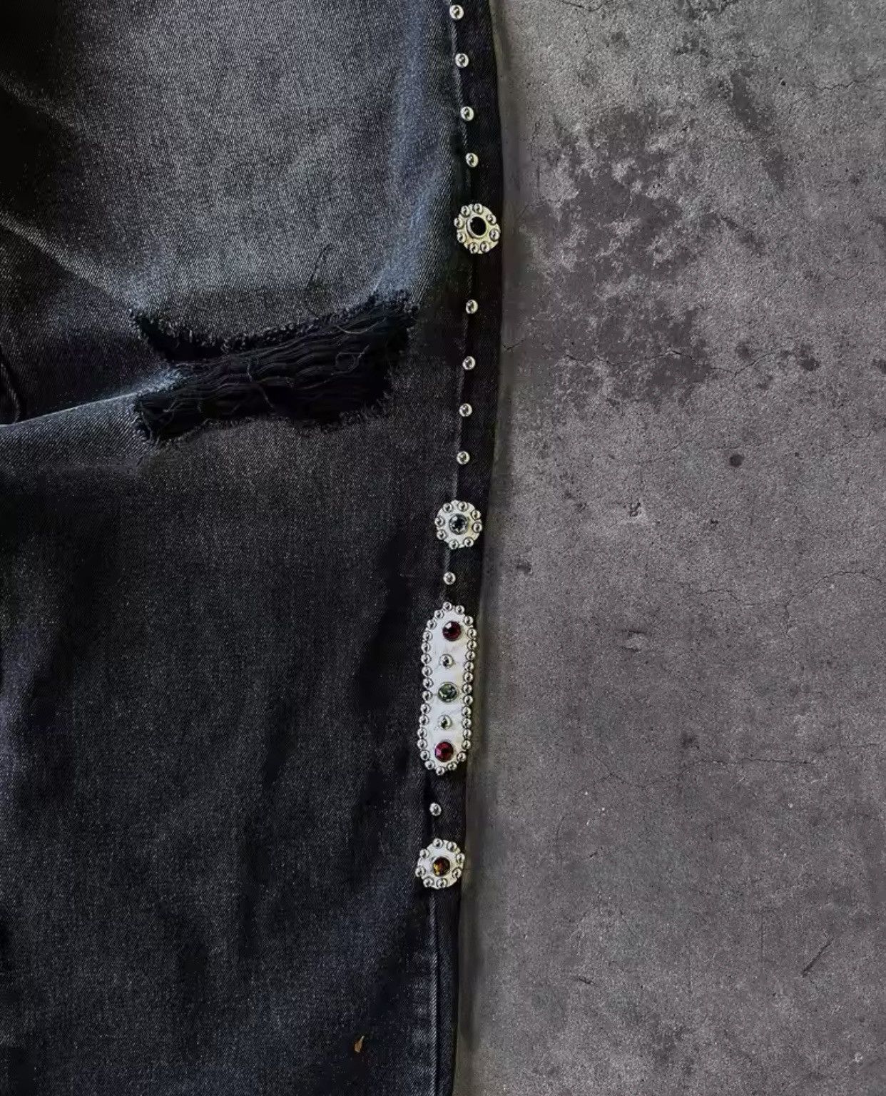 Vintage Vintage Rhinestone Embellished Black Jeans Size US 34 / EU 50 - 5 Thumbnail