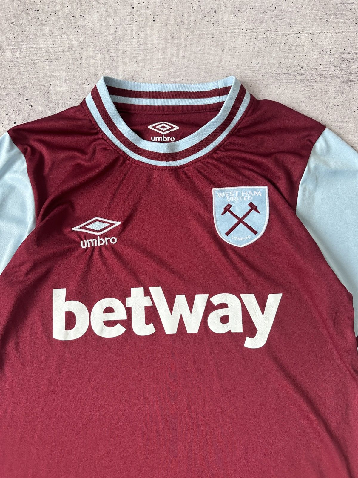 Umbro Umbro West Ham United Jersey Premier League Patches S Size US S / EU 44-46 / 1 - 2 Thumbnail