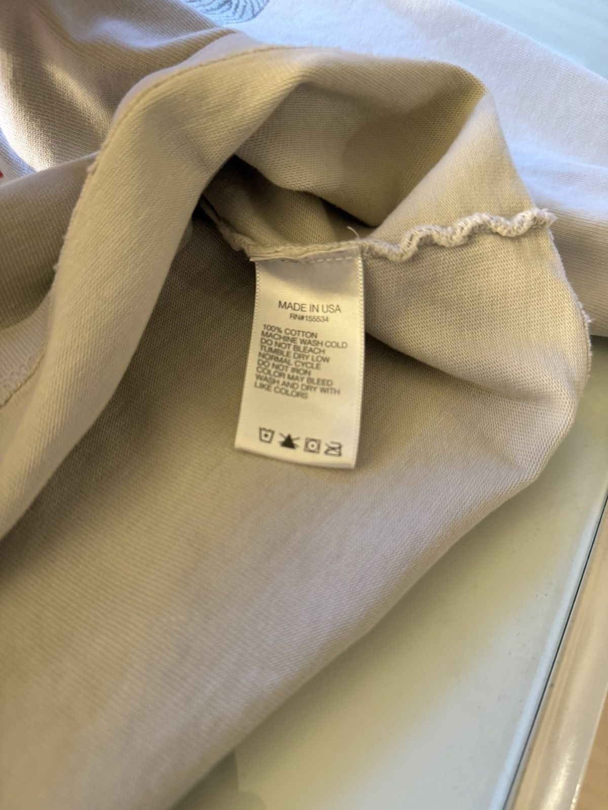 Yeezy Yeezy Season 6 Swallow the Hate Long Sleeve Size US L / EU 52-54 / 3 - 5 Thumbnail