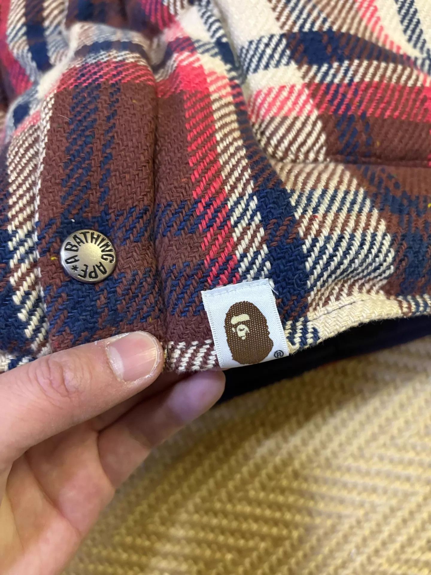 Bape Vintage BAPE NIGO Era Kimura Check Puffer L 2W Size US L / EU 52-54 / 3 - 6 Thumbnail