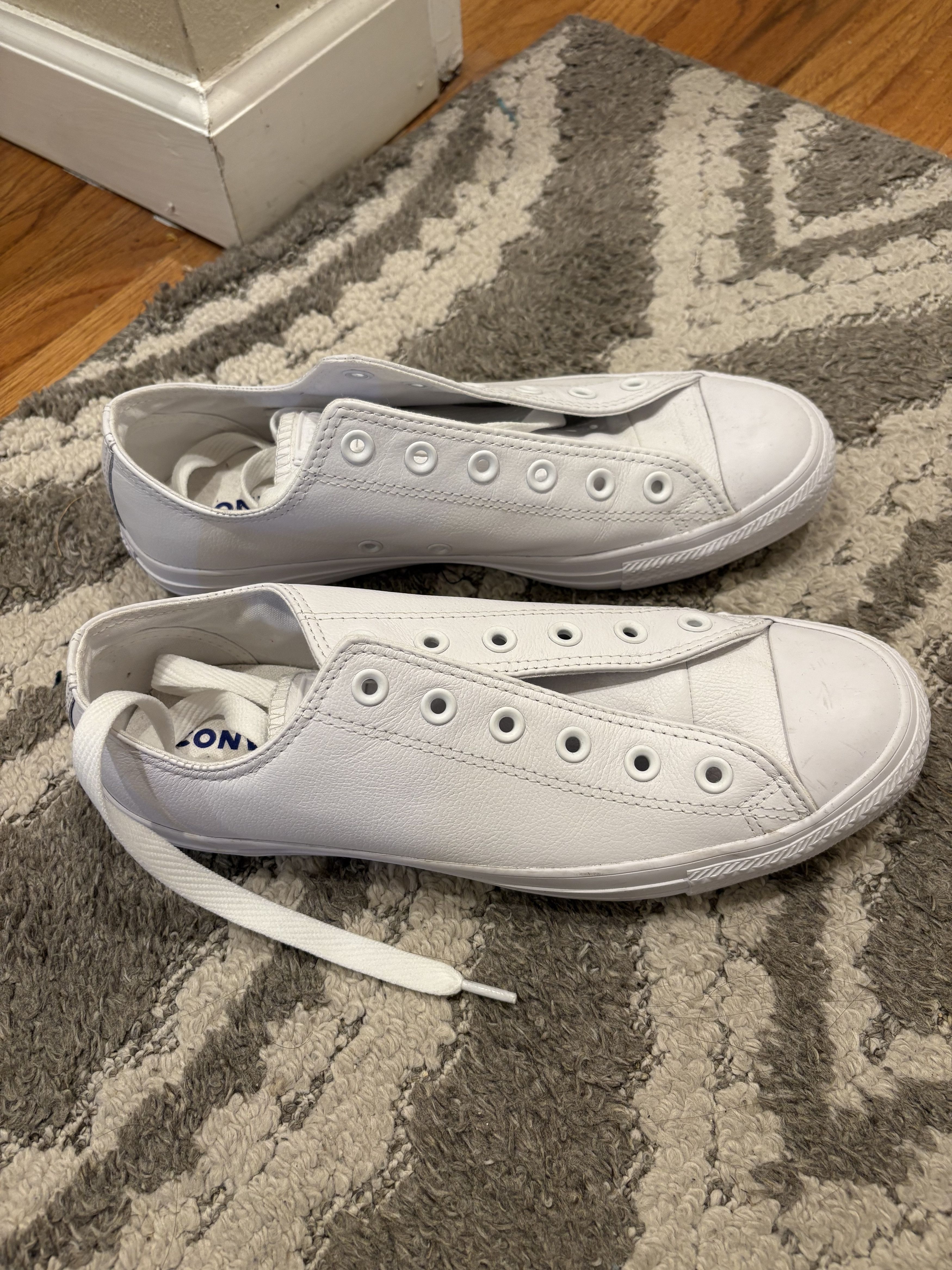 Converse Chuck Taylor All Star Leather Size US 8 / EU 41 - 4 Thumbnail