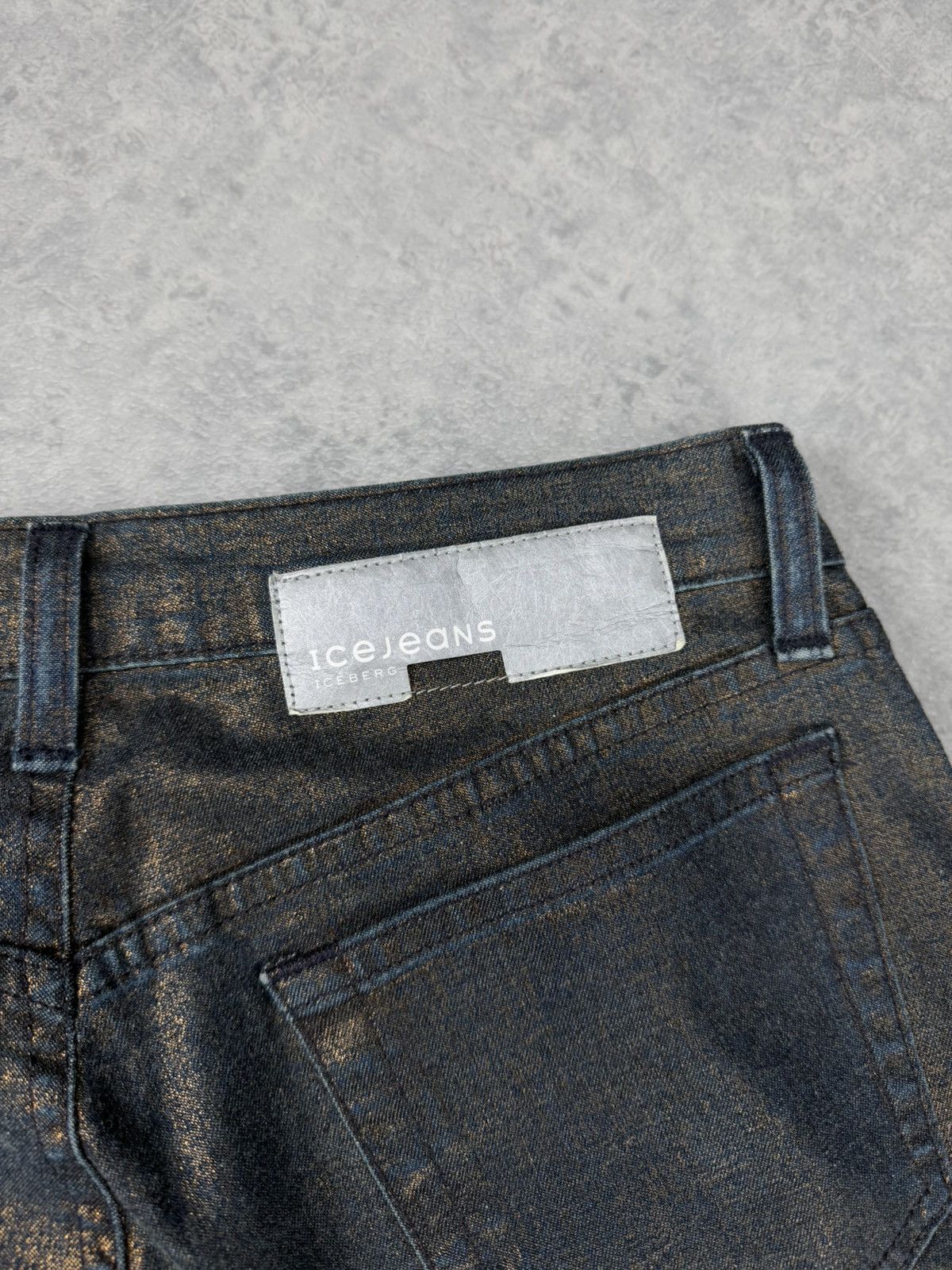 Iceberg Iceberg Icejeans Metallic Coated Denim Jeans Made in Italy Size 28" / US 6 / IT 42 - 9 Thumbnail