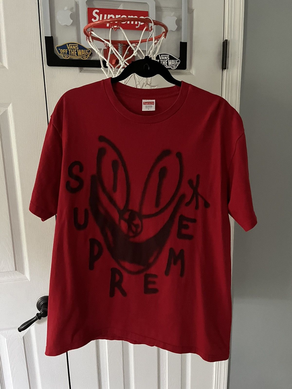 Supreme smile tee outlet fw18