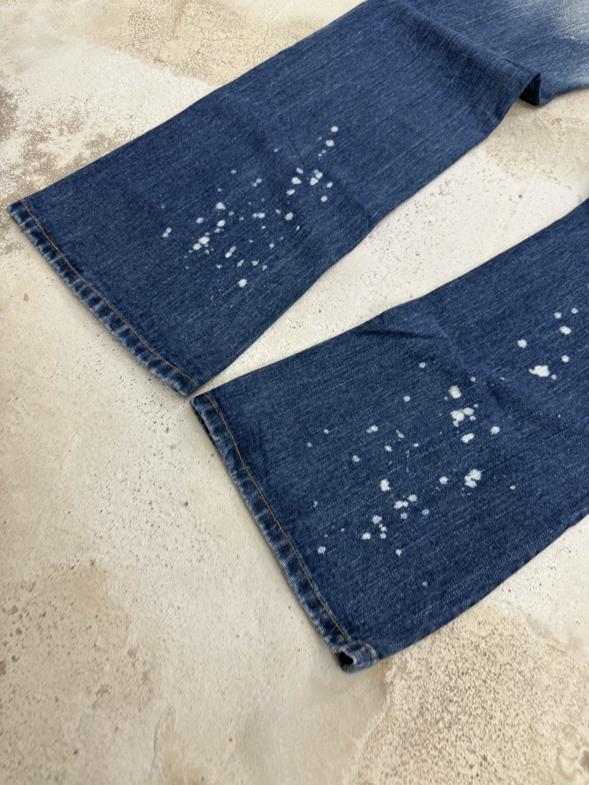5351 POUR LES HOMMES × Japanese Brand × Le Grande Bleu (L.G.B.) Skybomber Japan Patchwork Painter Low Rise Flared Jeans Size US 30 / EU 46 - 15 Thumbnail
