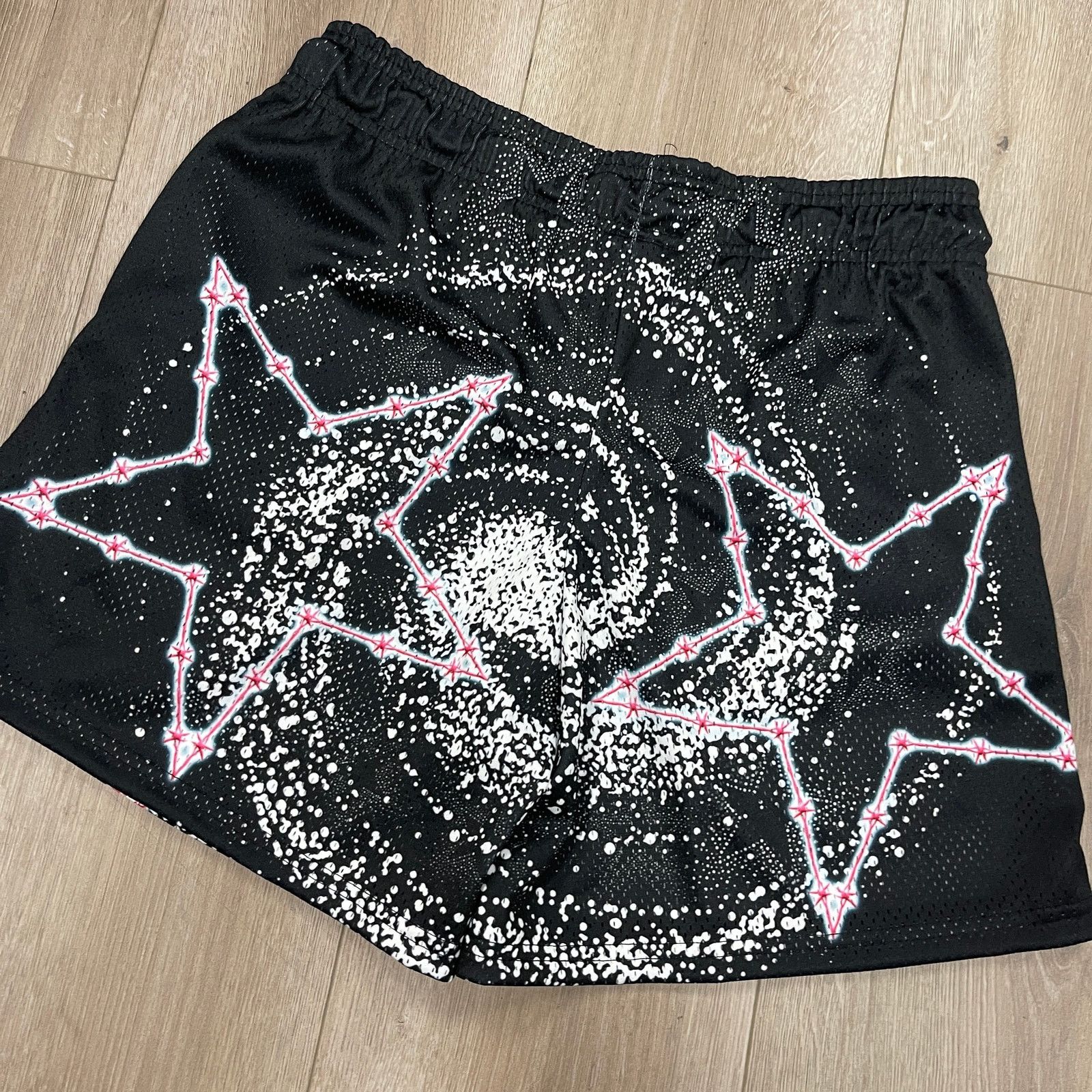 Lost hills Lost Hills Sad Boyz Junior H Galaxy Stars Shorts size M Size US 28 / EU 44 - 4 Thumbnail