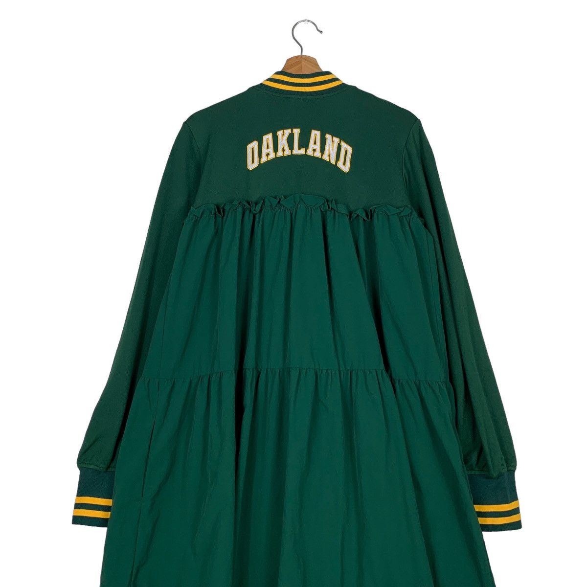 Japanese Brand OAKLAND ATHLETICS BIG LOGO DRESS #0646-C30 Size M / US 6-8 / IT 42-44 - 11 Thumbnail