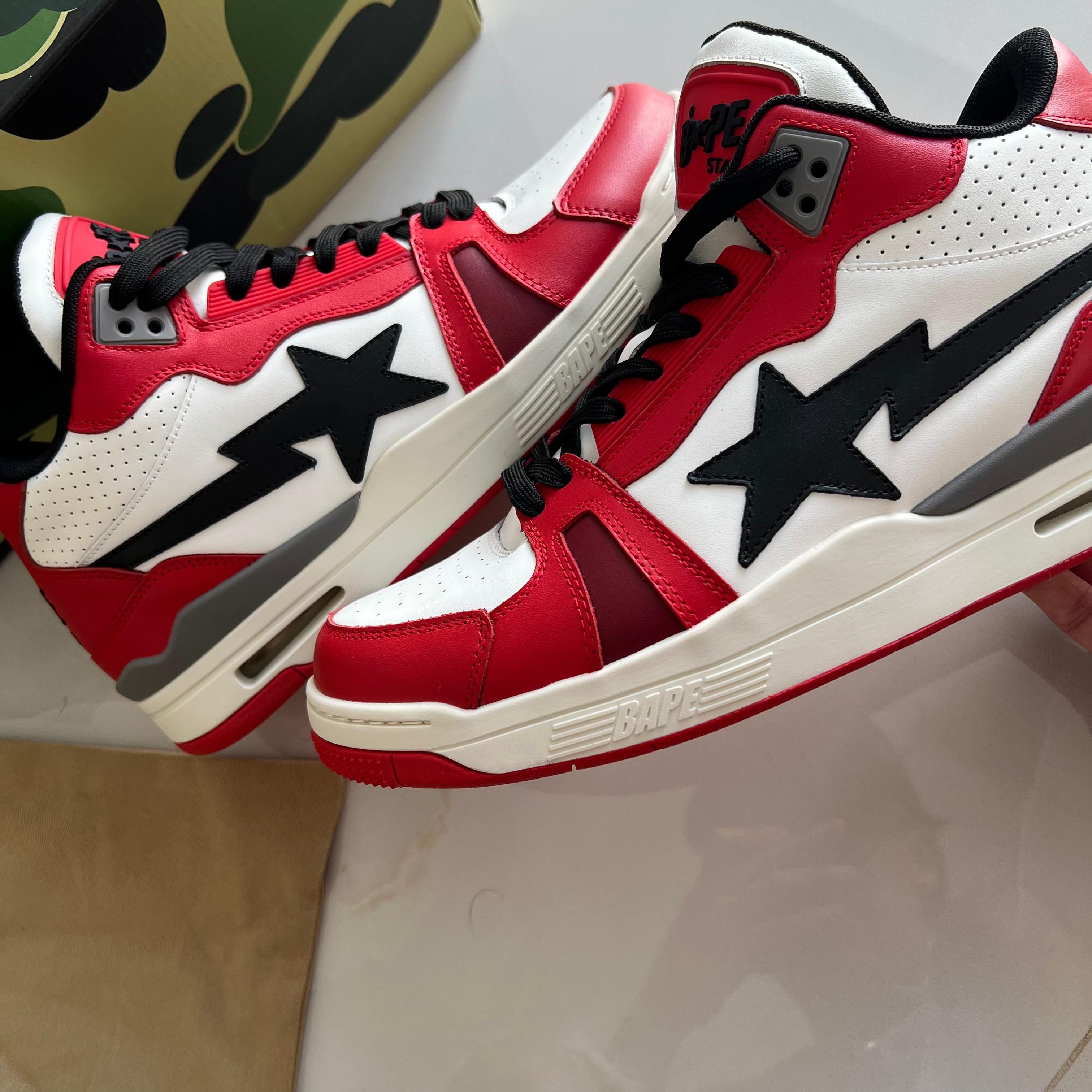 Bape Bape Clutch Sta Chicago Red/White 2023 Size US 10 / EU 43 - 4 Thumbnail