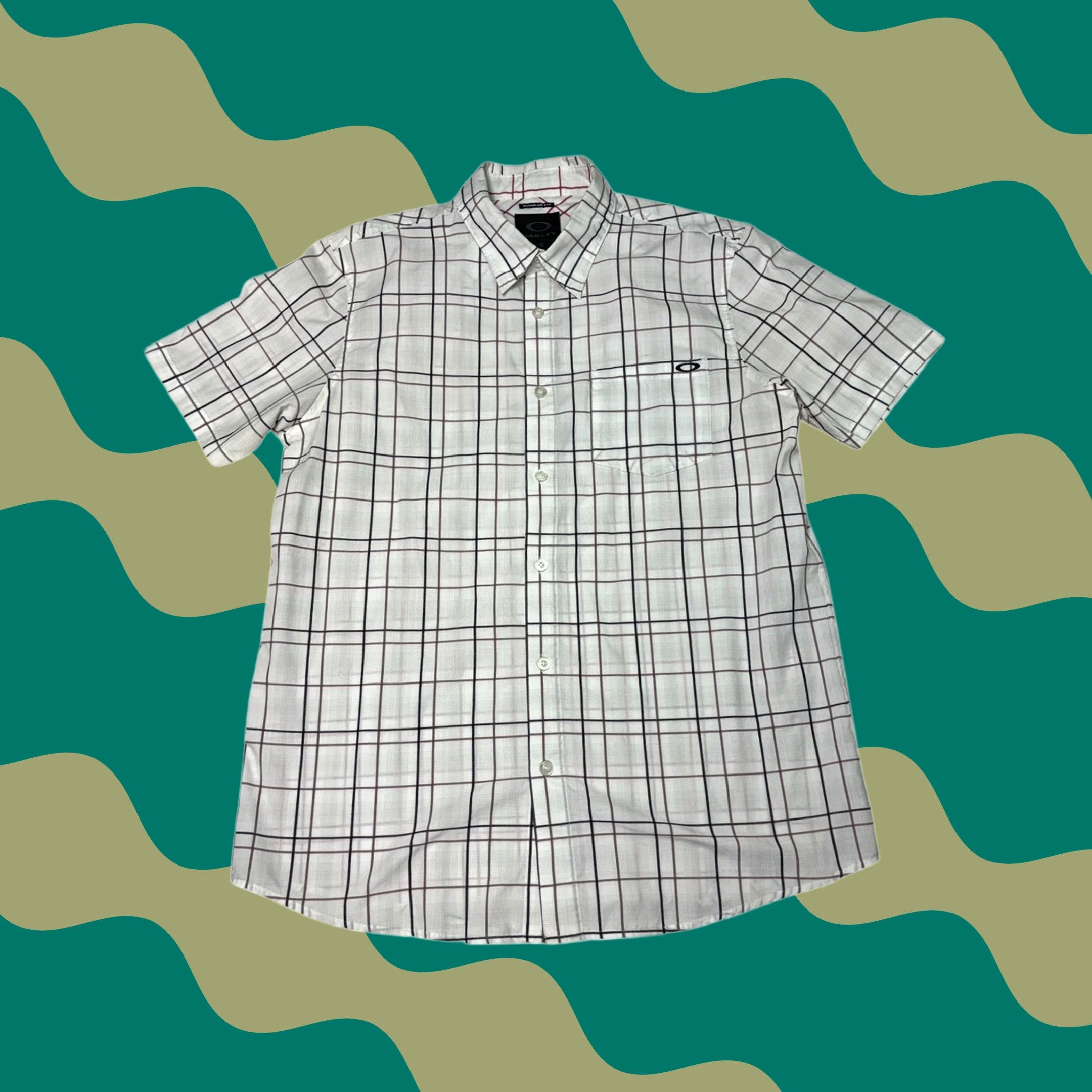 Oakley Oakley Shirt Men Short Sleeve Button Up Plaid White Regular Fit Casual Shirt Size US L / EU 52-54 / 3 - 1 Thumbnail