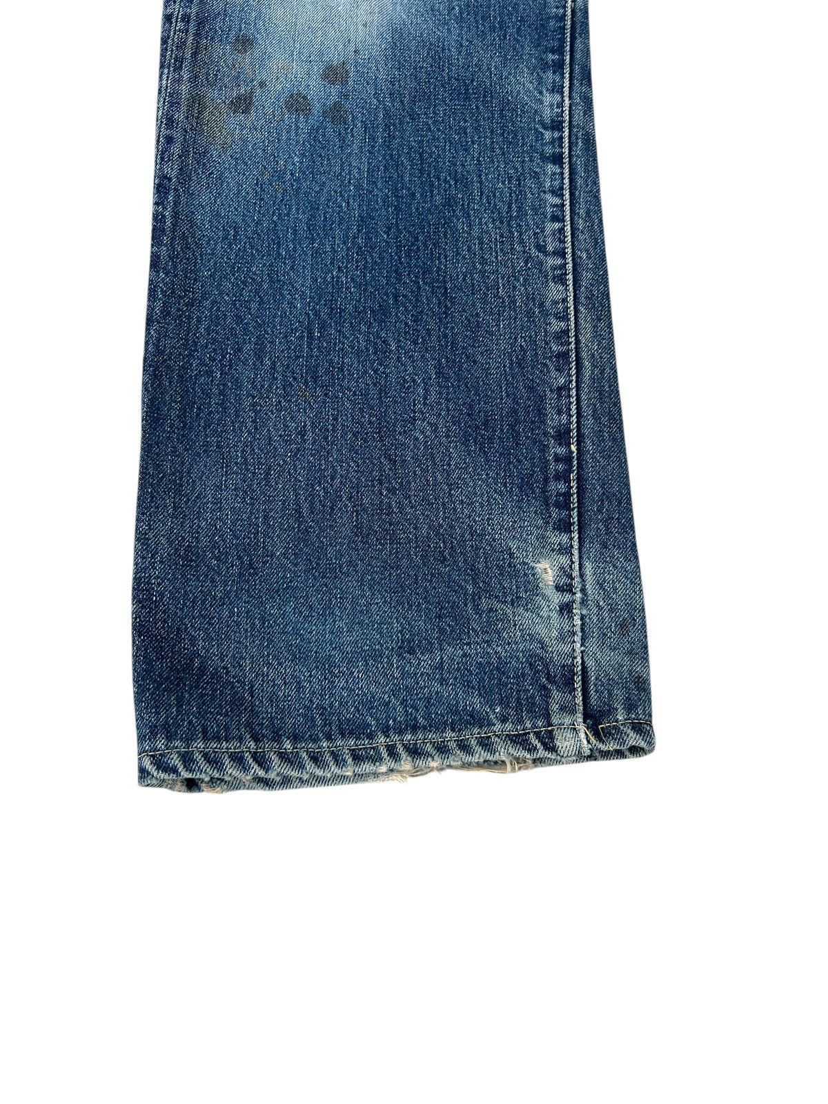 Levi's Vintage Clothing VTG 2002 Levi’s LVC Distress Denim Selvedge Jeans Trashed Size US 32 / EU 48 - 11 Thumbnail