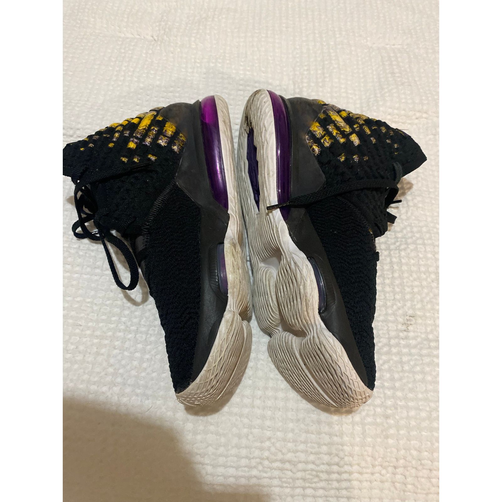 Nike Nike LeBron 17 Lakers 2019 Mens Size 11 Black Athletic shoe Size US 11 / EU 44 - 2 Thumbnail