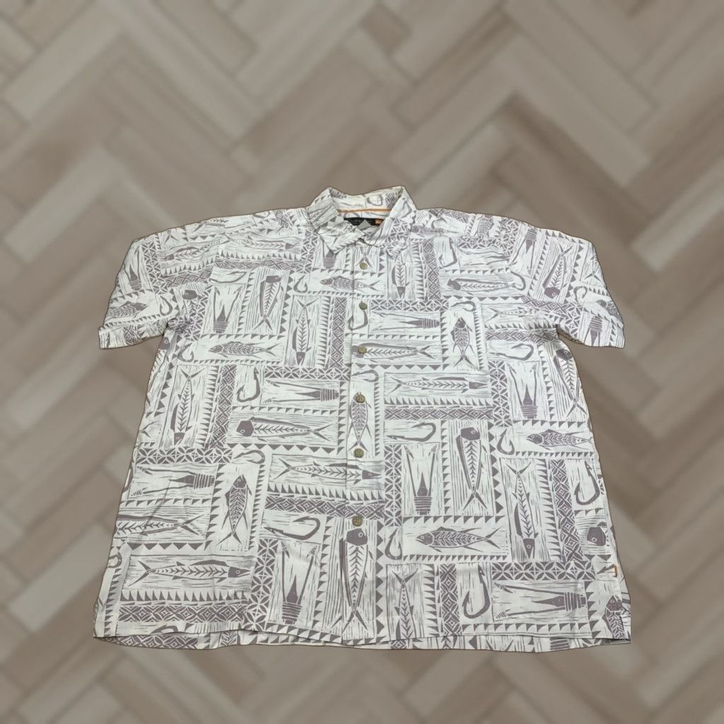 Quiksilver Quiksilver Waterman Button-Up Shirt Mens XL White Fish Hook Tribal 11894 Size US XL / EU 56 / 4 - 1 Thumbnail