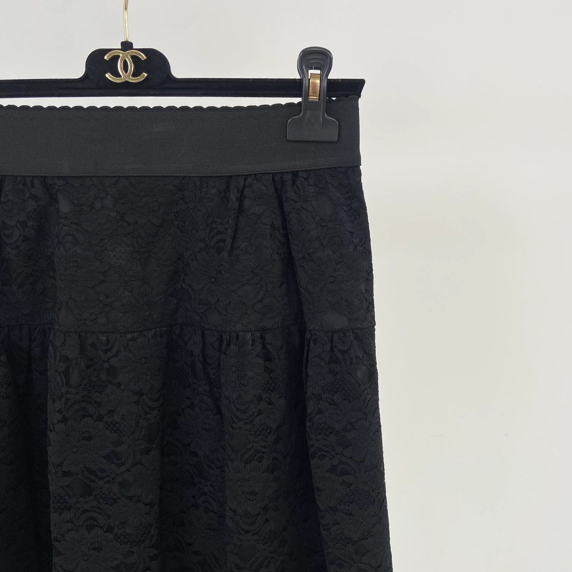 Dolce & Gabbana Dolce&Gabbana Black Lace Short Skirt 42 Size 28" / US 6 / IT 42 - 3 Thumbnail
