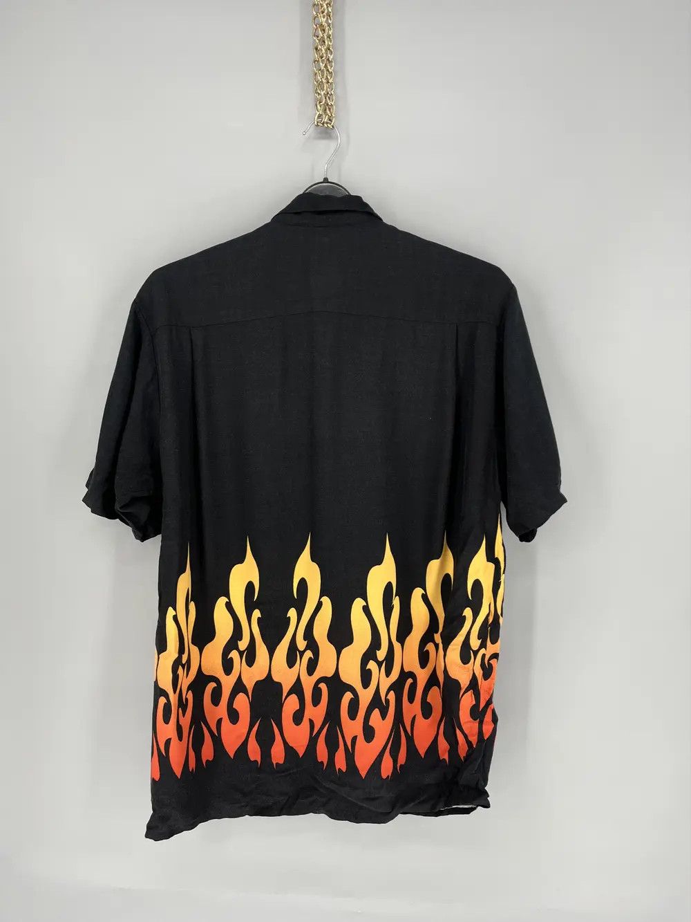 Vintage Vintage Hawaiian Red Flames Crazy Japanese Shirt Guy Fieri Size US M / EU 48-50 / 2 - 9 Thumbnail