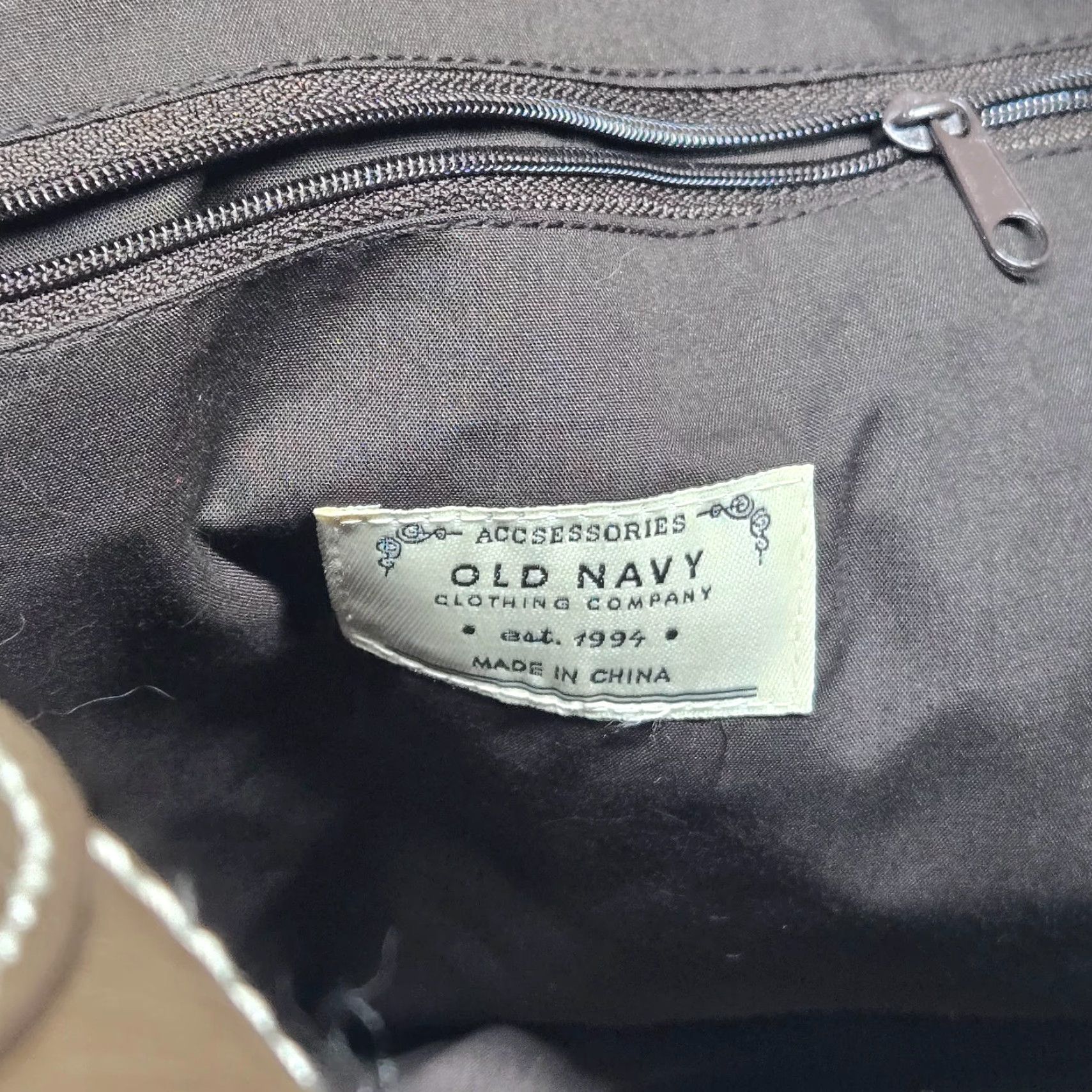 Old Navy Old Navy Purse Shoulder Bag Ladies Lace Canvas Red Leather Strap Bag Brown Leather Strap Purse Solid Red Purse Shoulder Bag Women Size ONE SIZE - 7 Thumbnail