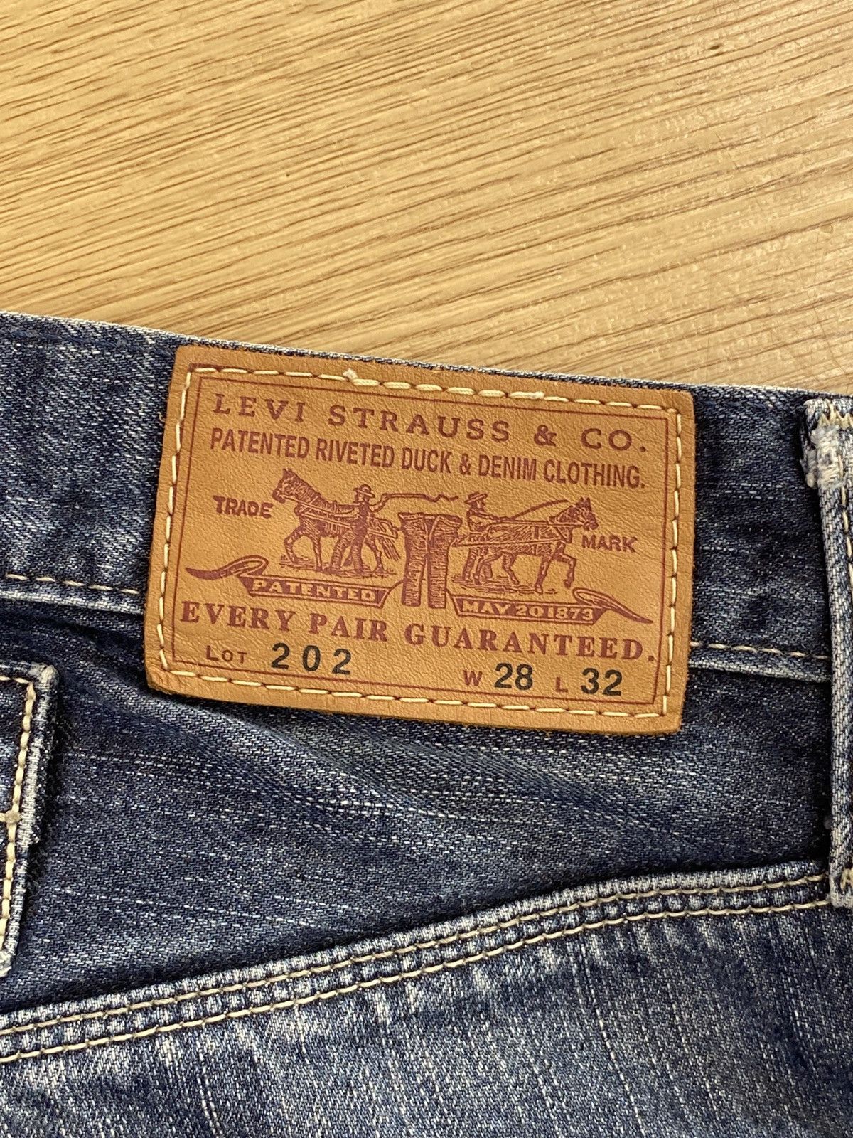 Levi's Levi’s Whiskers Blue Wash Style Buckle Back Distressed Jeans Size US 30 / EU 46 - 11 Thumbnail