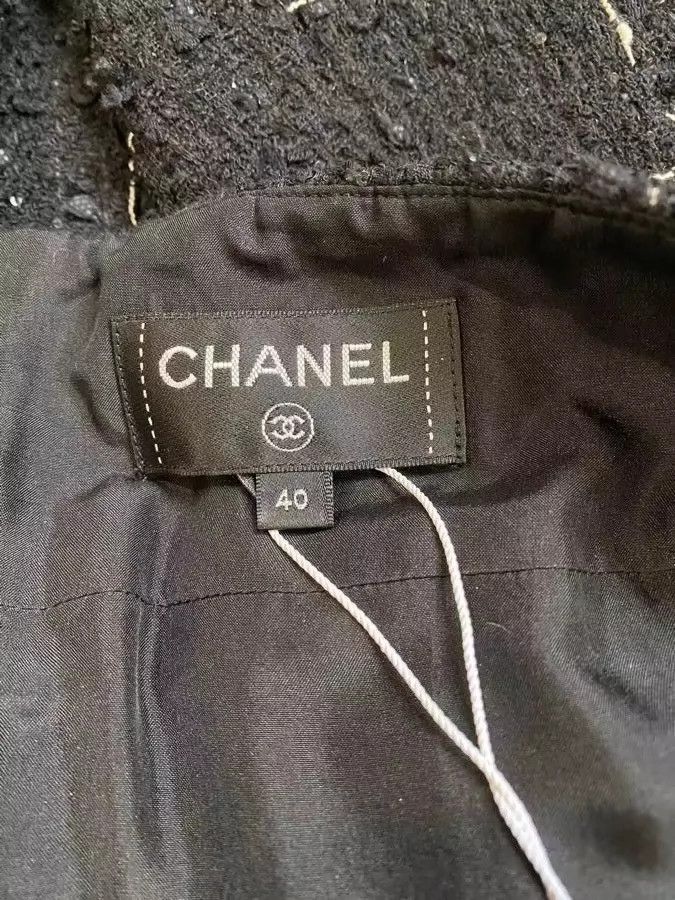Chanel Chanel Tweed sequin knitted skirt Nextarrow-2505 Size 26" / US 2 / IT 38 - 4 Thumbnail