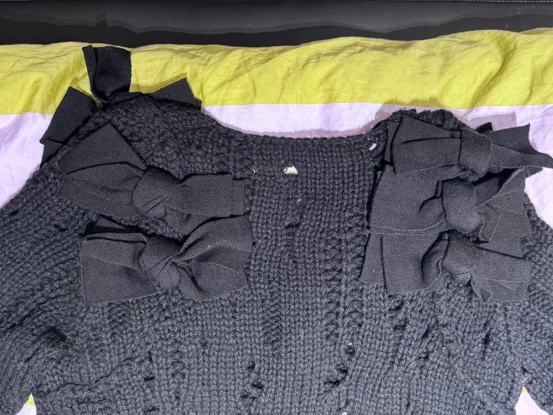 Comme des Garcons Comme Des Garcons Bow hollow wool sweater Size XS / US 0-2 / IT 36-38 - 6 Thumbnail