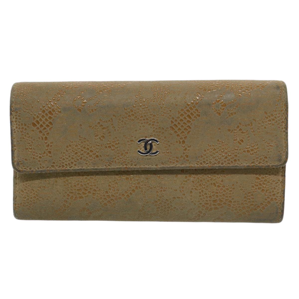 Chanel Beige Suede Wallet (Pre-Owned) Size ONE SIZE - 1 Thumbnail