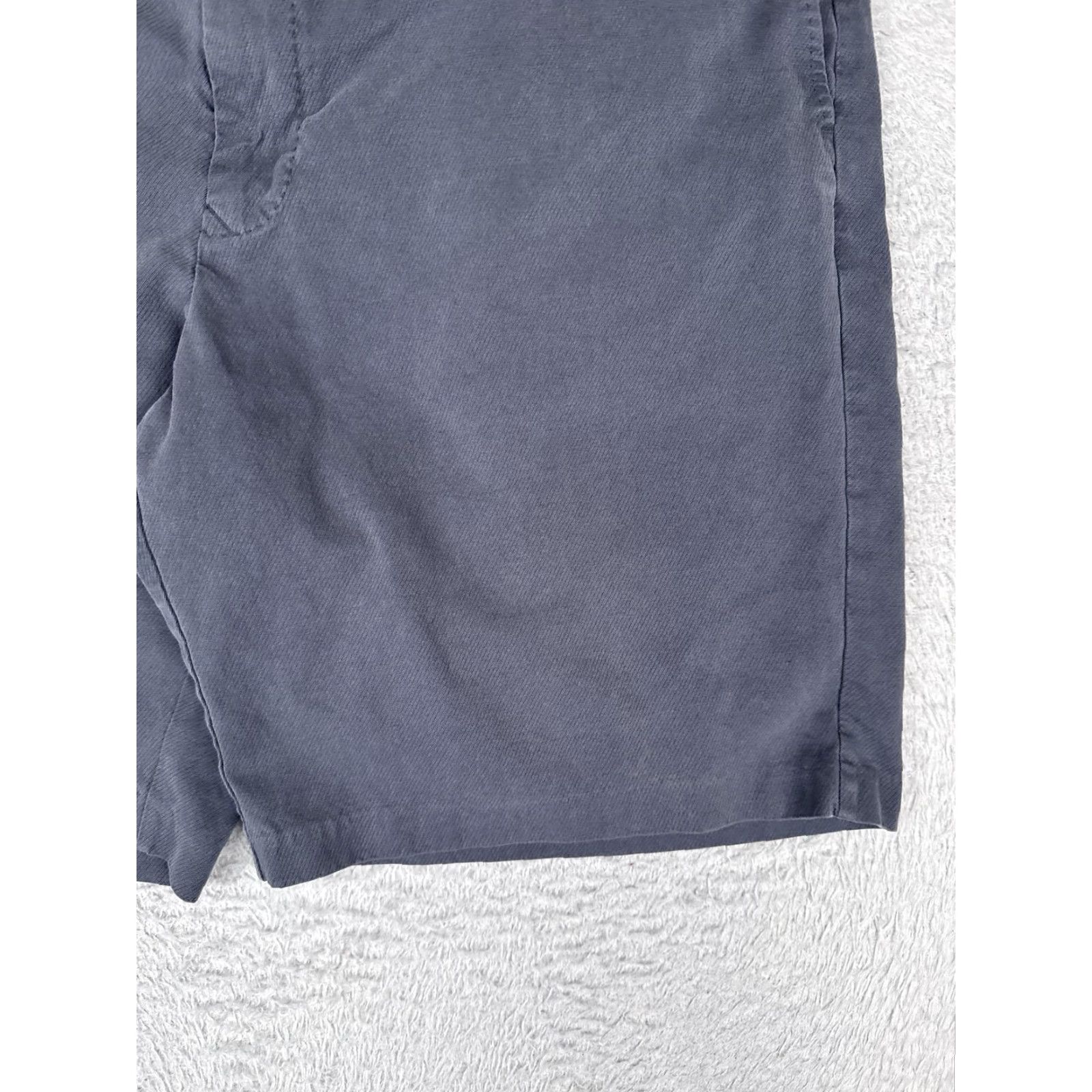 Tommy Bahama Tommy Bahama Shorts Mens 38 Gray Silk Cotton Chino Flat Front 10" Beach Vacation Size US 38 / EU 54 - 2 Thumbnail