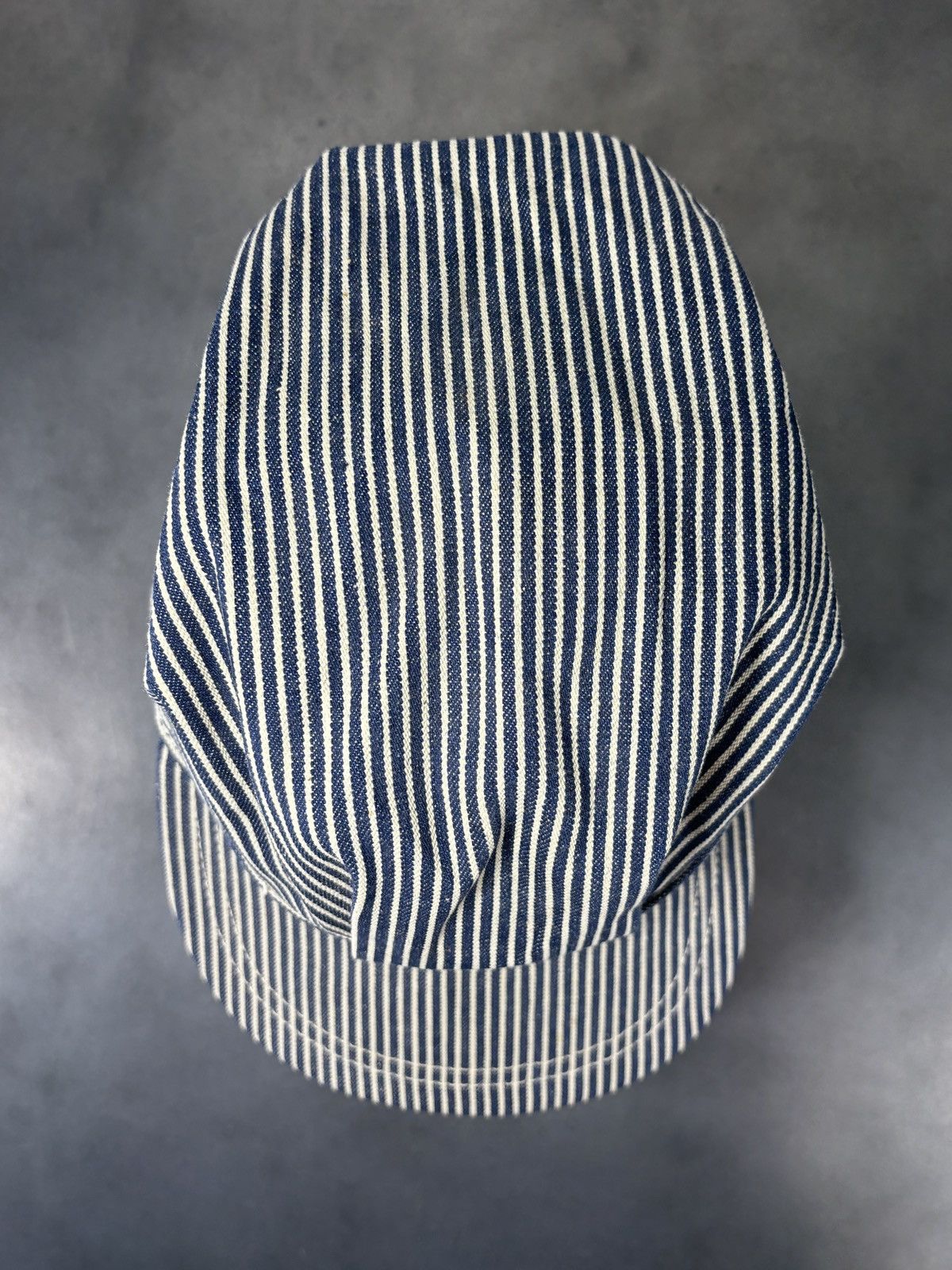 Levi's Vintage Levi's White Tab Hat Vintage Hickory Stripe Denim US Size ONE SIZE - 7 Thumbnail