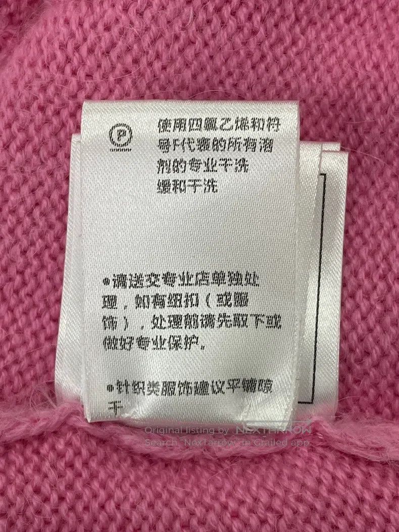 Chanel Chanel Snow Series Pink Snowflake Button Cashmere Cardigan Size XS / US 0-2 / IT 36-38 - 8 Thumbnail