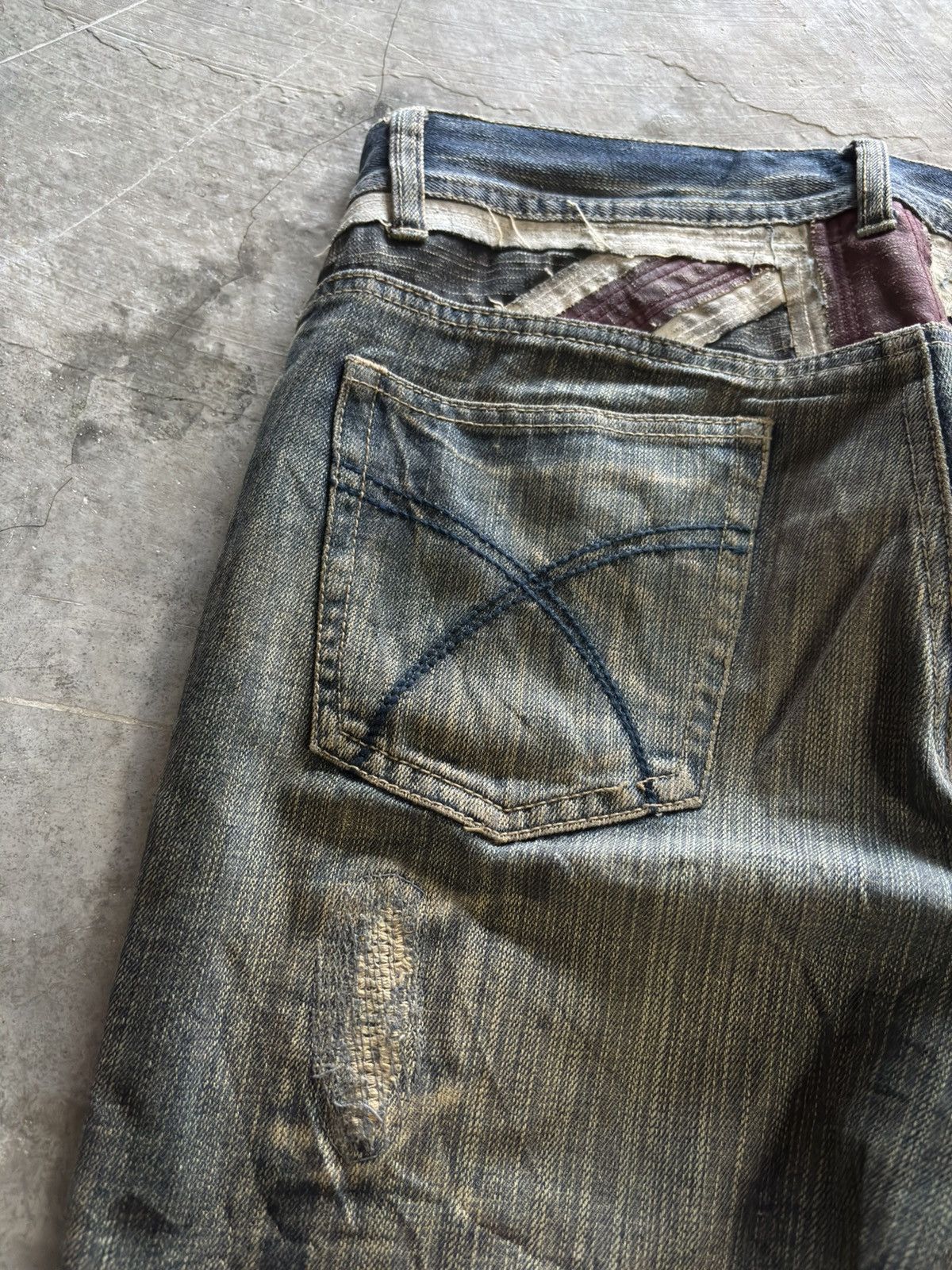 Japanese Brand IN THE ATTIC distressed dirty rusty mud japanese punk grunge Size US 31 - 17 Thumbnail