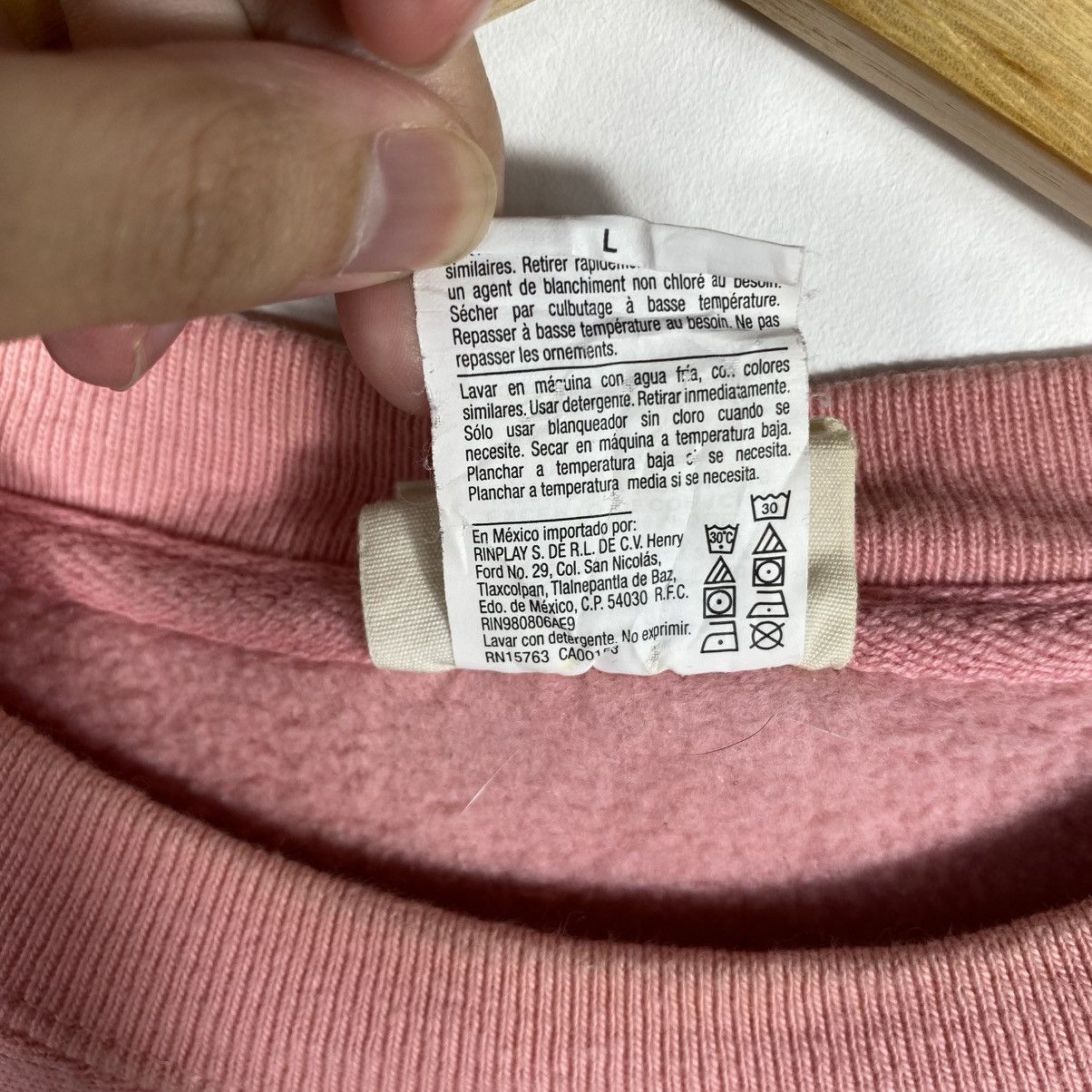 Champion Vintage 00's CHAMPION Reverse Weave Small Logo Sweatshirt Size US L / EU 52-54 / 3 - 8 Thumbnail
