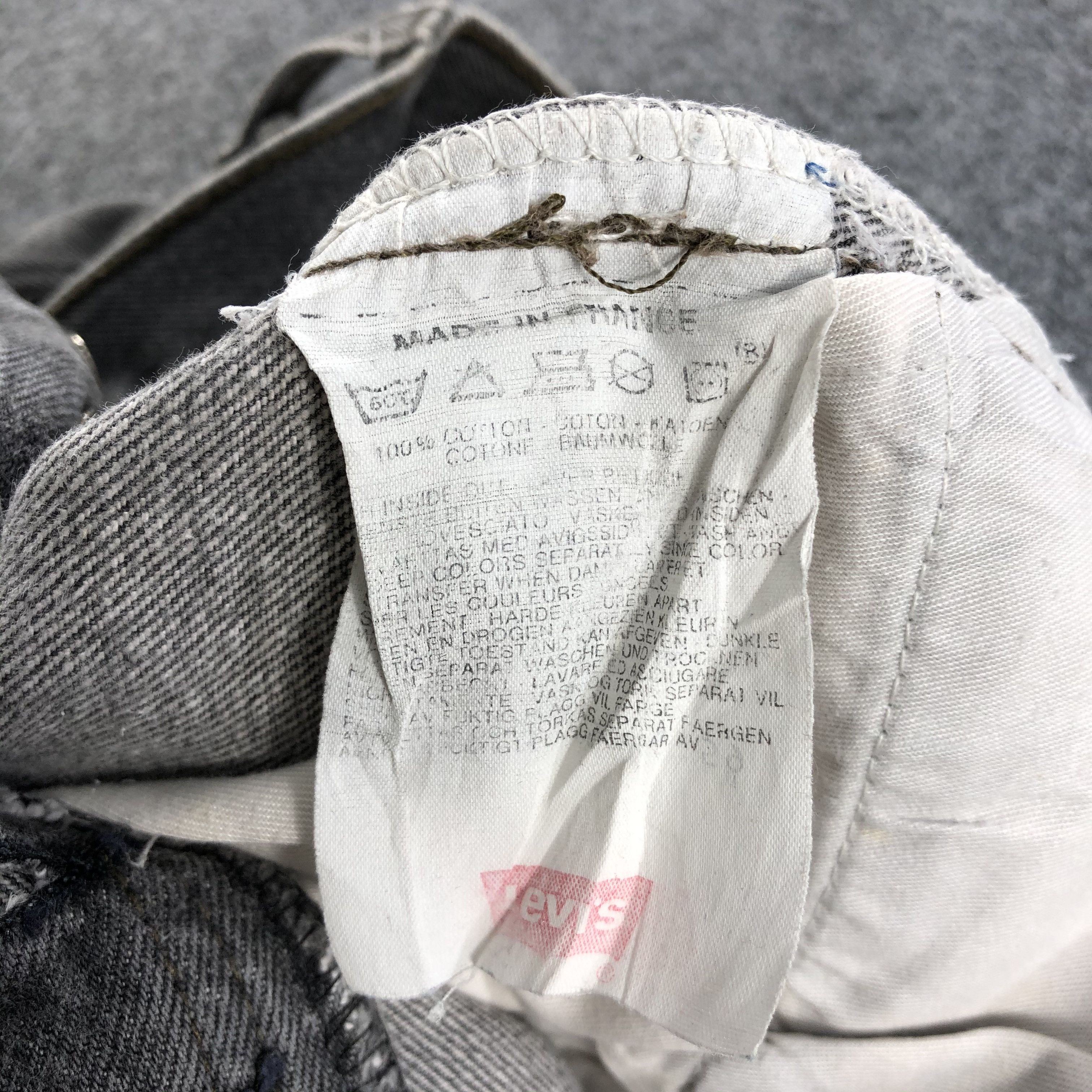 Levi's 90s Vintage Faded Black Levis 501 Jeans-JM1524 Size US 31 - 11 Thumbnail