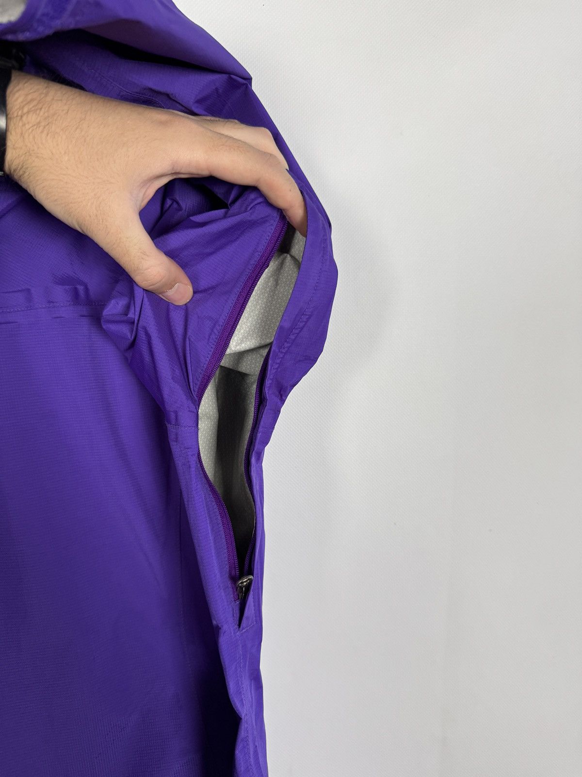 Marmot Marmot Nylon Jacket Windbreaker Waterproof Rain Purple XL Size XL / US 12-14 / IT 48-50 - 8 Thumbnail