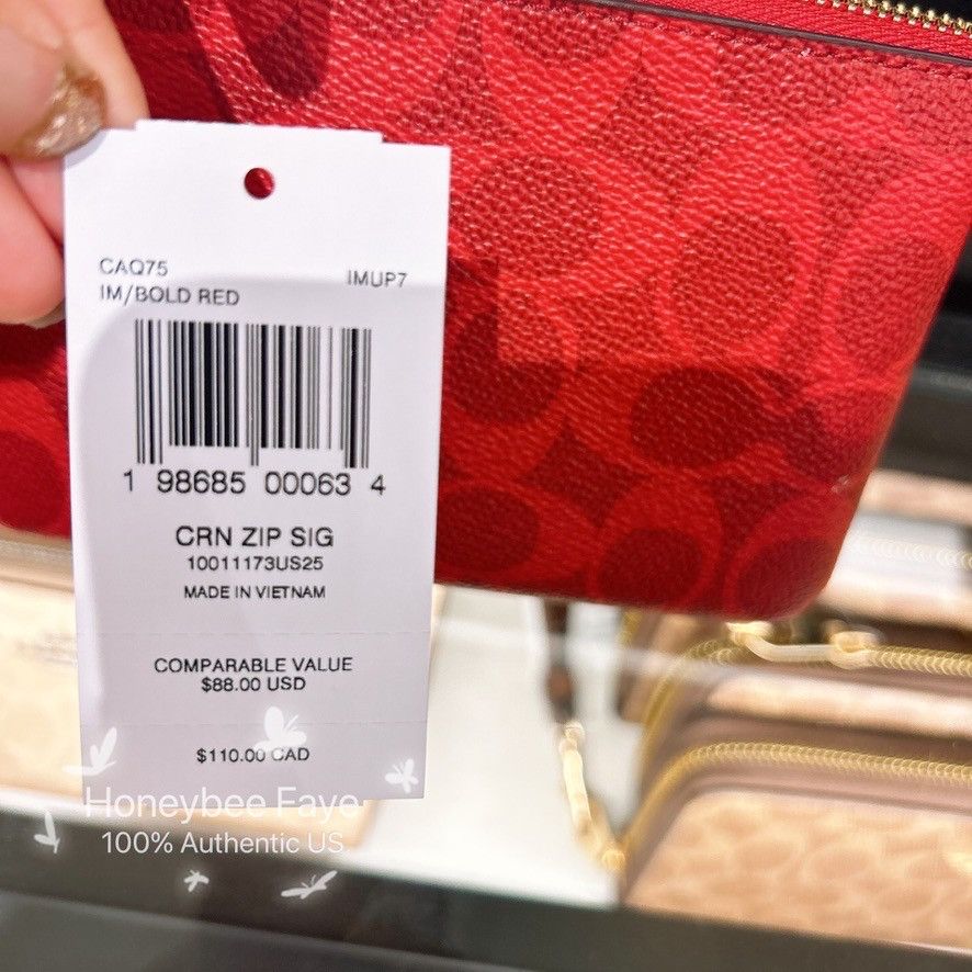 Coach Corner Zip Wristlet In Signature Canvas CAQ75 Size ONE SIZE - 4 Thumbnail