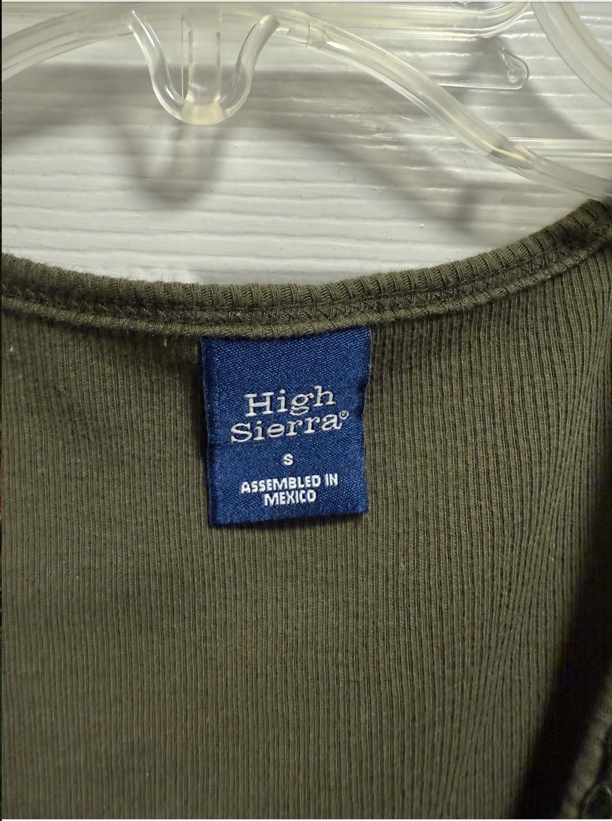 High Sierra High Sierra Women's Olive Green V-Neck Tank Top Size S / US 4 / IT 40 - 2 Thumbnail