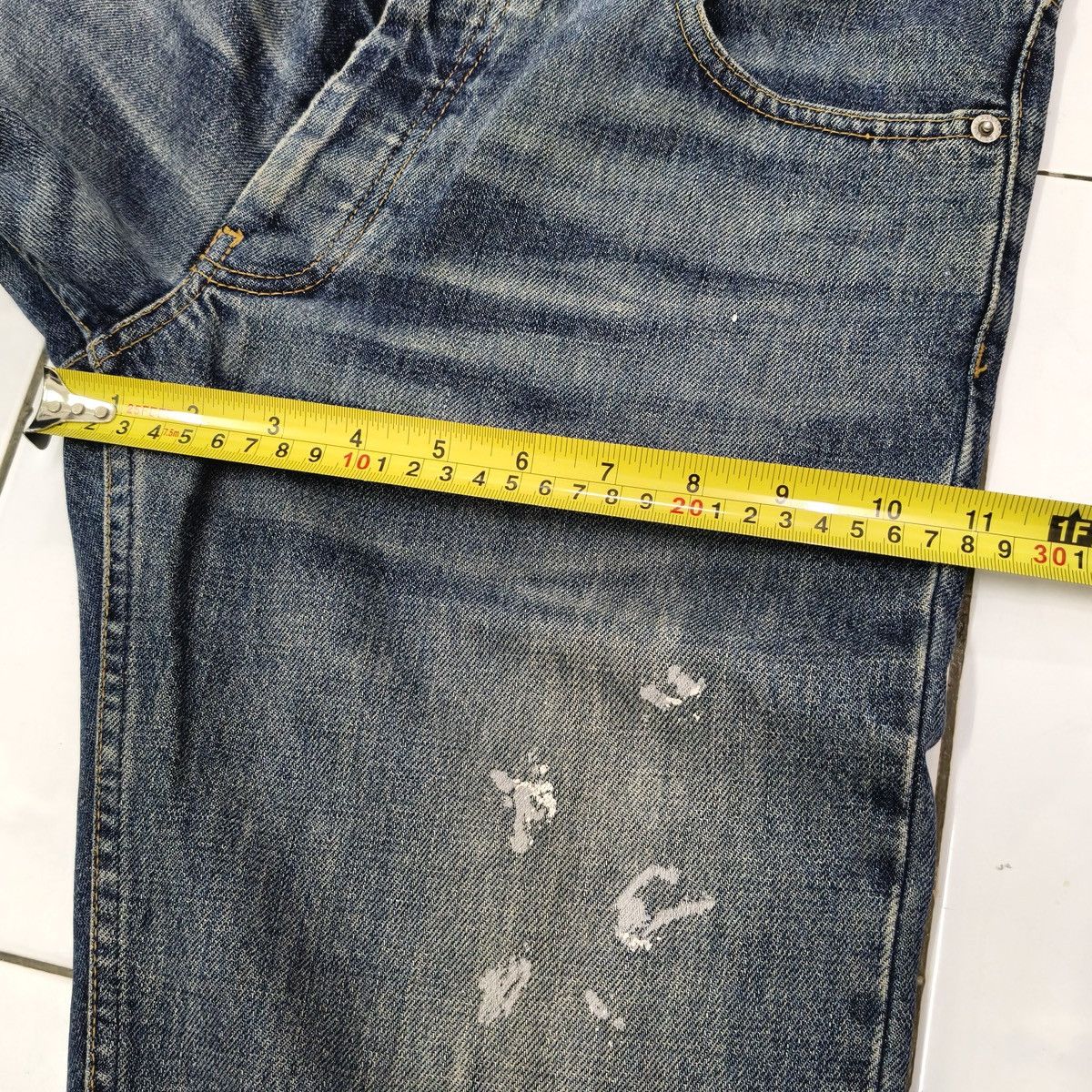 Helmut Lang Vintage Y2K Helmut Lang Paint Splatter Classic Cut Jeans Size US 29 - 19 Thumbnail