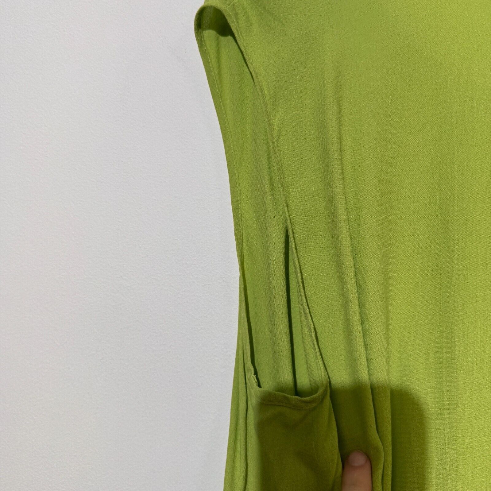 Givenchy × Vintage Vintage Givenchy Unisex Green Viscose Dress Size 18W Size L / US 10 / IT 46 - 17 Thumbnail