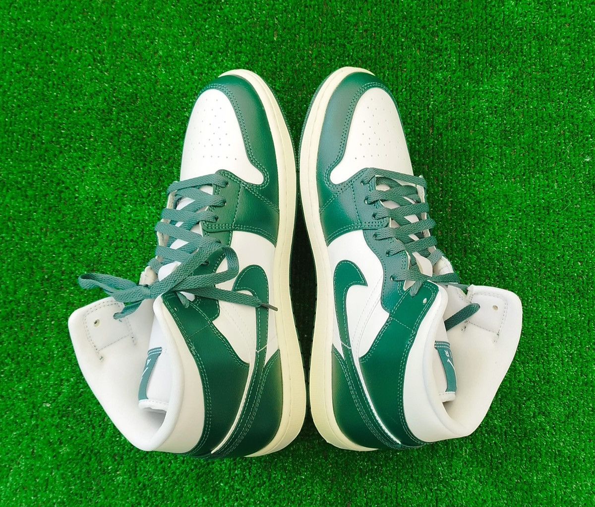 Jordan Brand Shoes Air Jordan 1 Size US 12 / IT 42 - 4 Thumbnail
