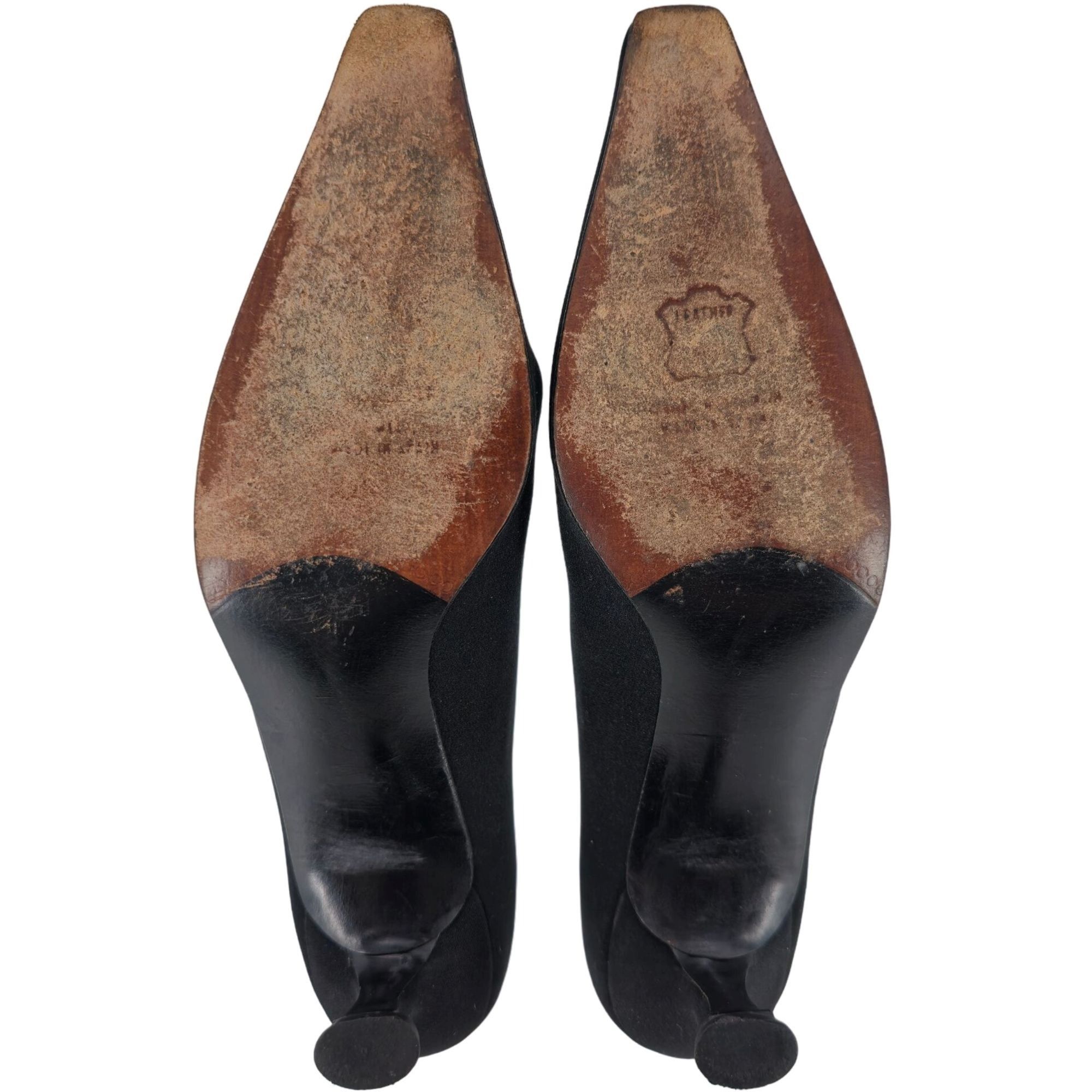 Stuart Weitzman Stuart Weitzman Black Plissé Fabric Formal Pumps Womens 8.5A Size US 8.5 / IT 38.5 - 2 Thumbnail