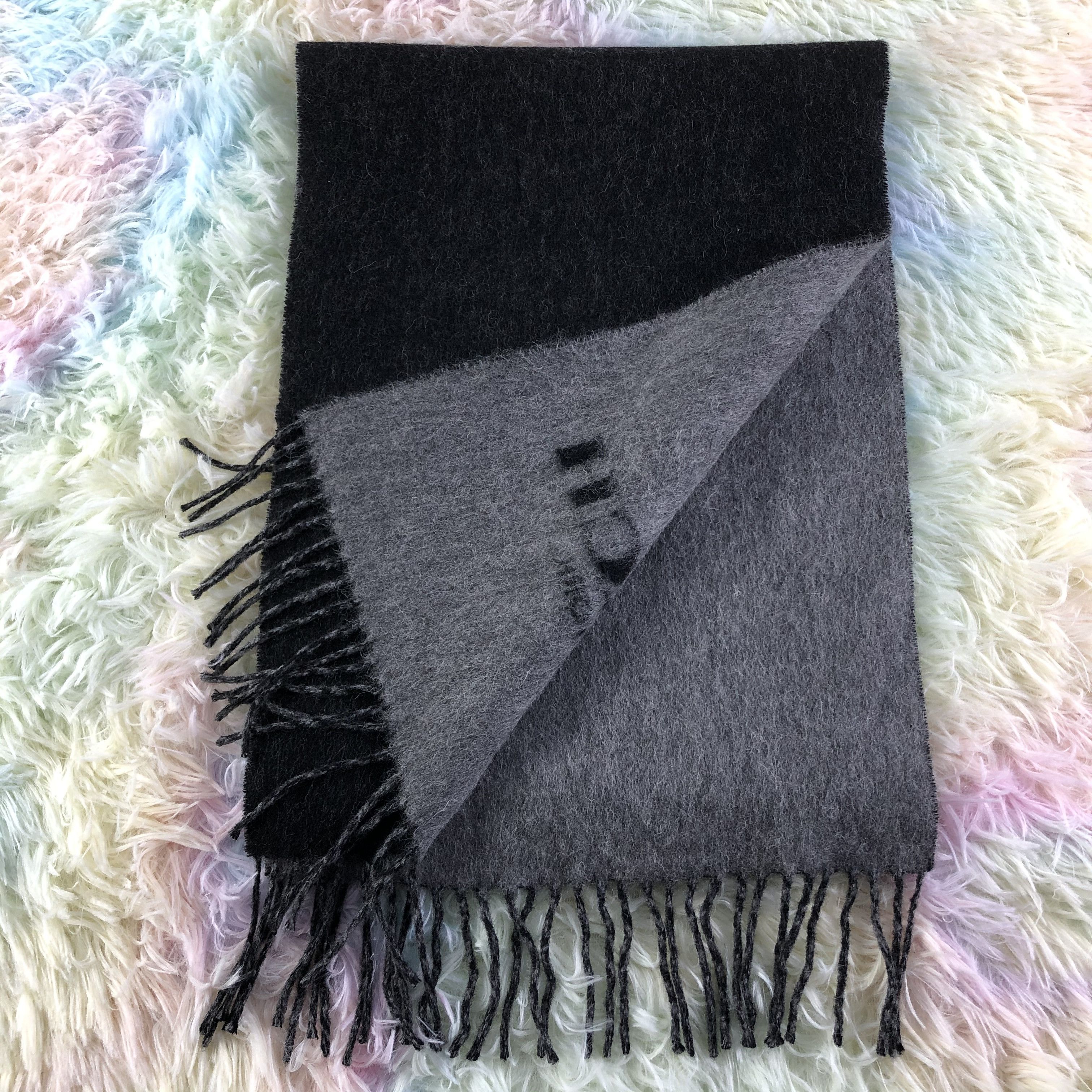 Coach Coach Scarf / Muffler / Neckwear - KM382 Size ONE SIZE - 4 Thumbnail