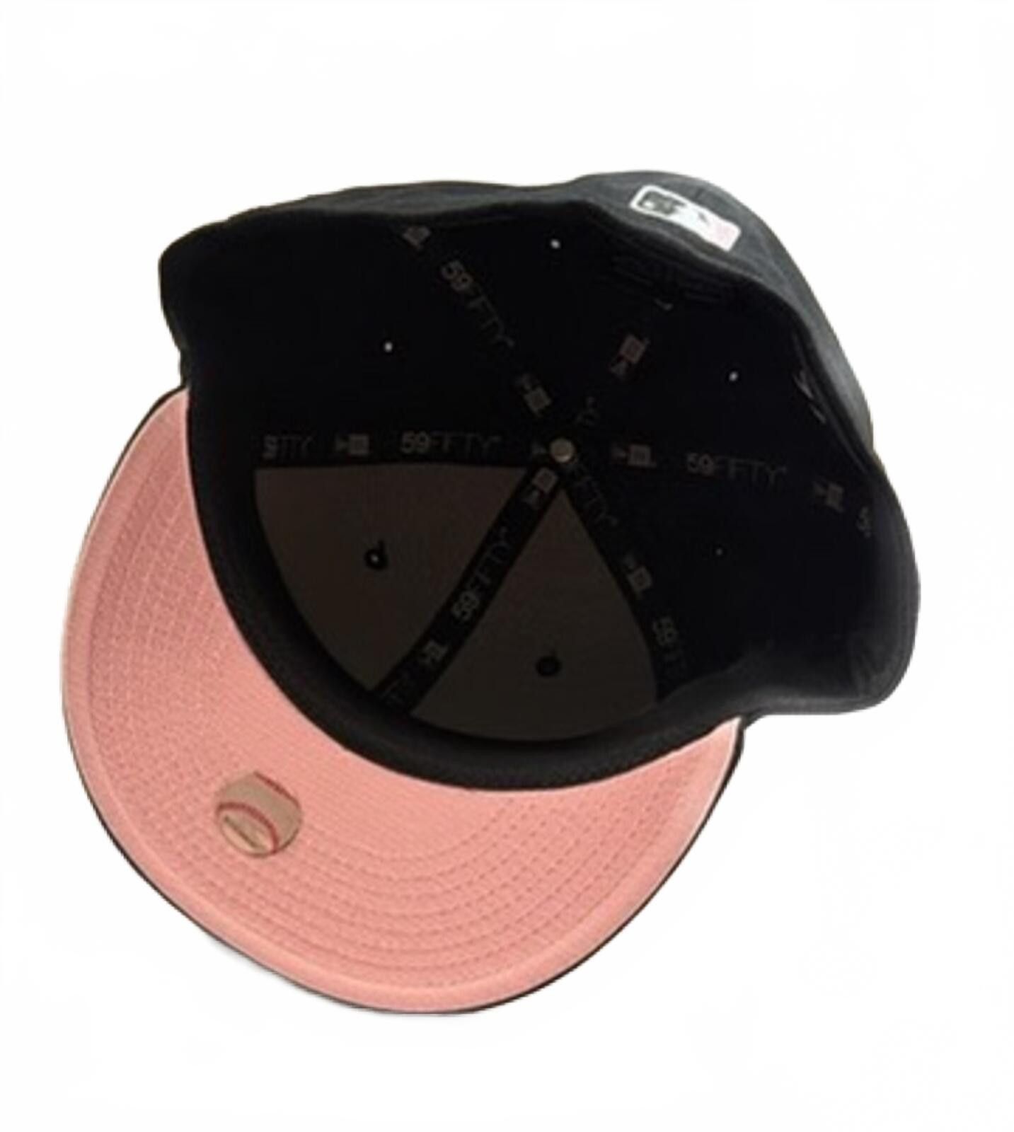 New Era New Era New York Yankees "Roses" 59FIFTY 7 3/8 Size ONE SIZE - 9 Thumbnail