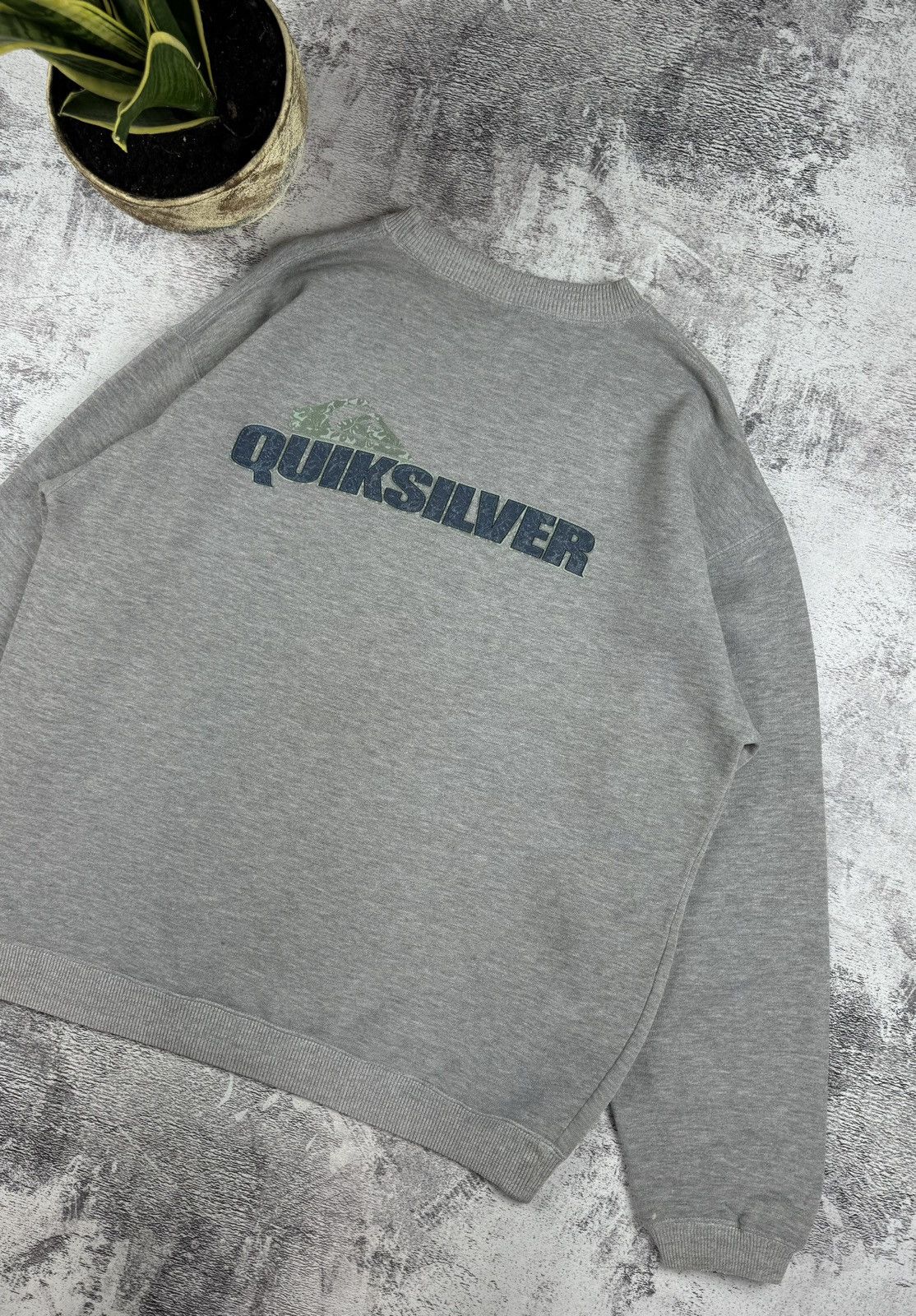 Quiksilver Quicksilver Vintage 90S-00S Big Logo Basic Gray Sweatshirt Size US M / EU 48-50 / 2 - 4 Thumbnail