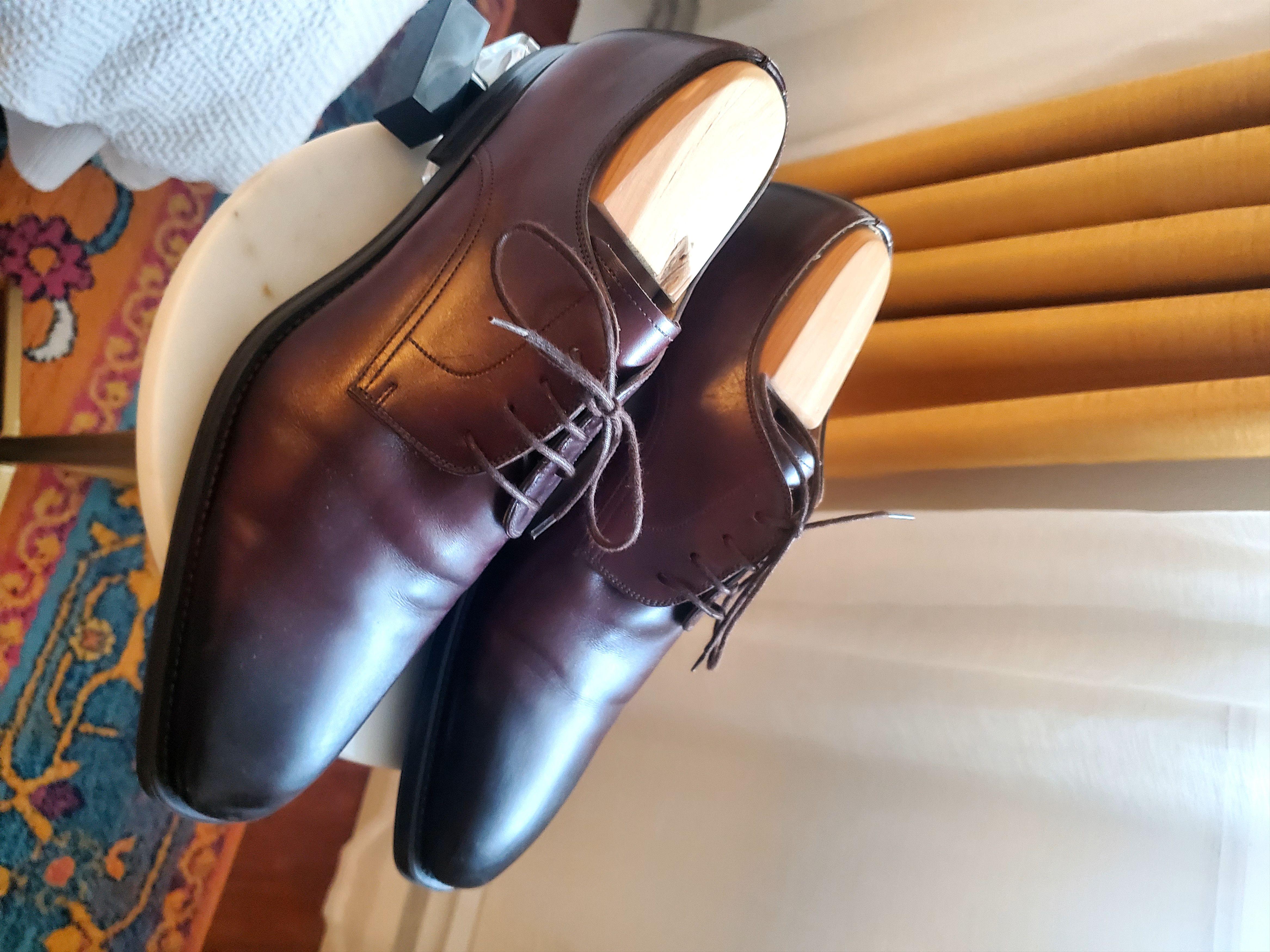 Magnanni Plain-toe burgundy Oxfords Size US 11 / EU 44 - 6 Thumbnail