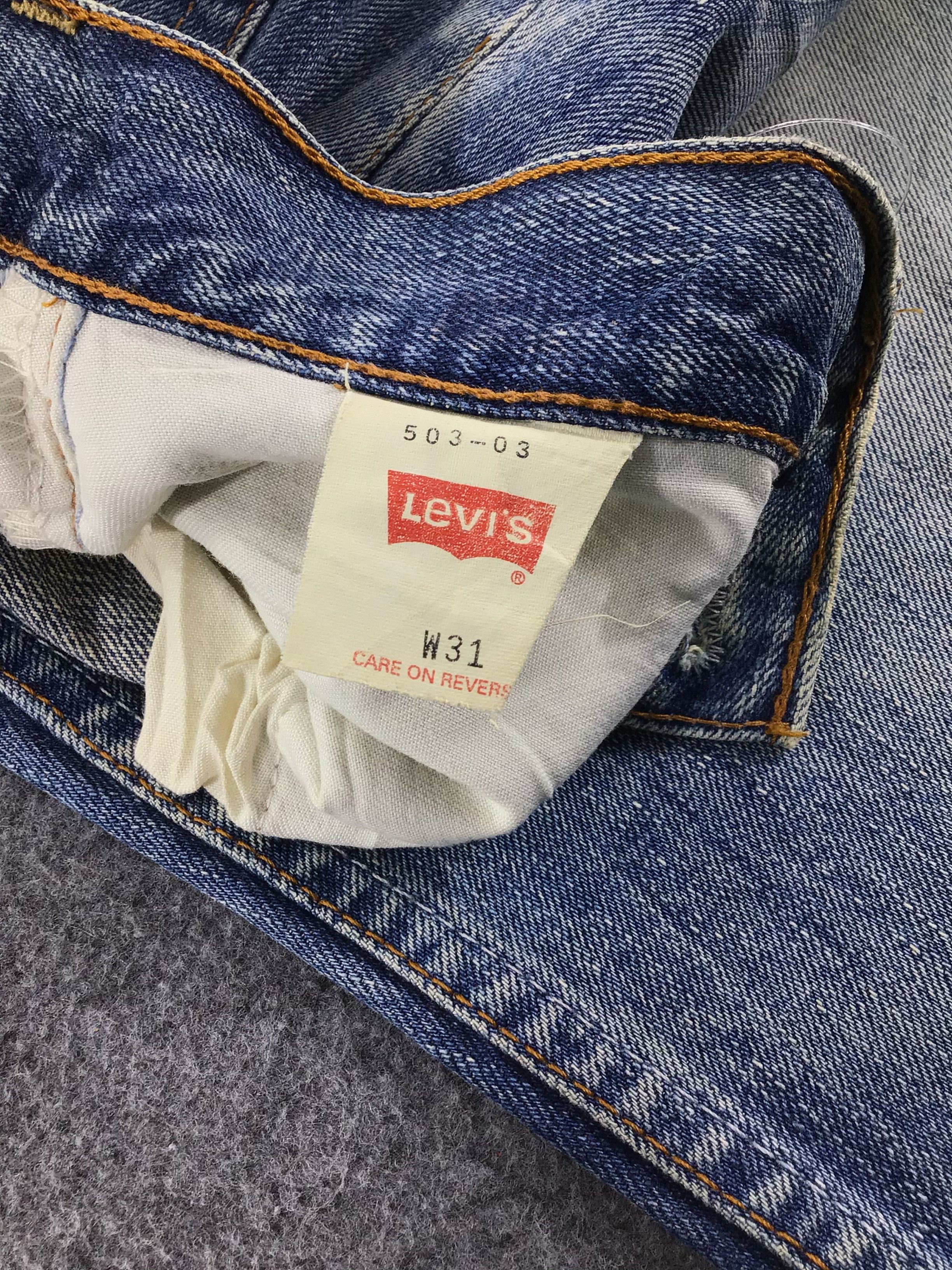 Levi's Vintage Levis 503 Jeans Faded Blue Denim KJ020 Size US 31 - 9 Thumbnail