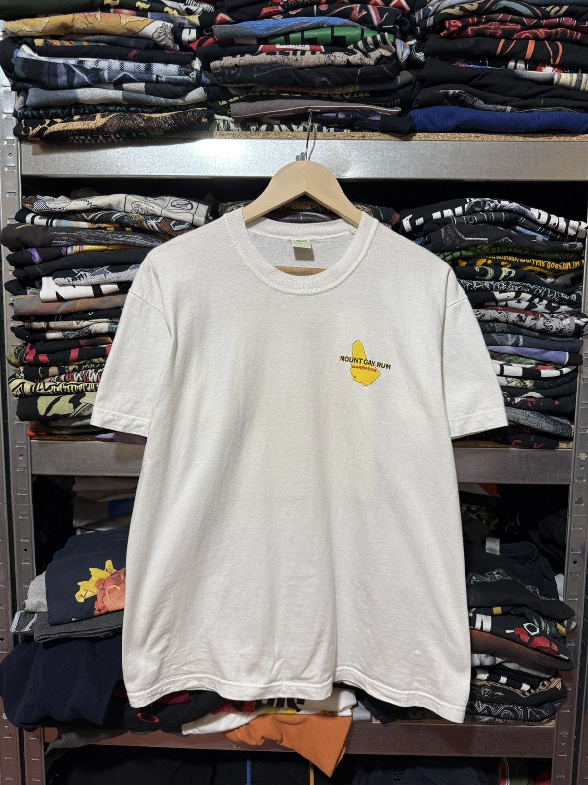 Vintage Vintage 1990’s Mount Gay Refinded Barbados Rum T-Shirt Y2K Size US M / EU 48-50 / 2 - 2 Thumbnail