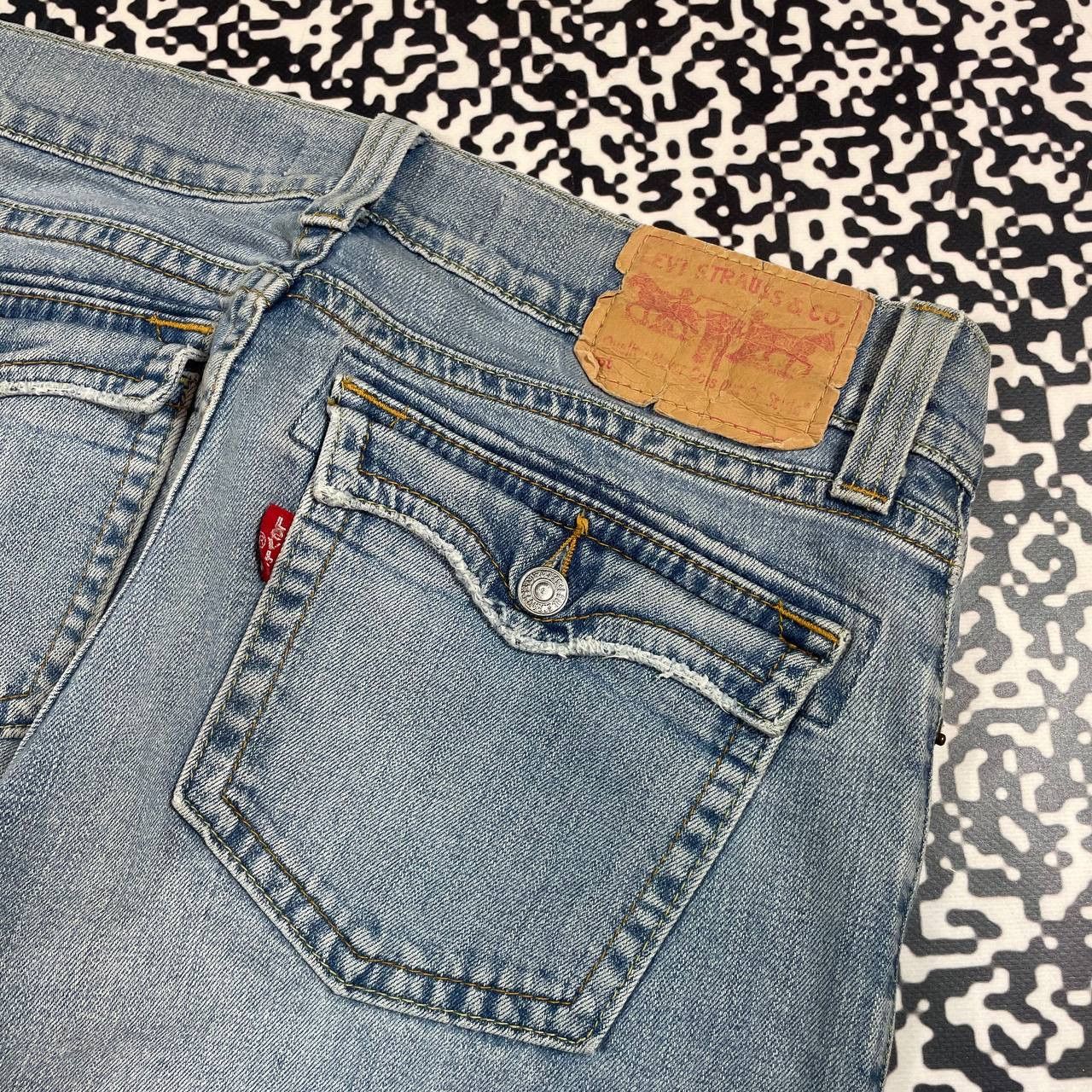 Levi's Vintage Clothing Vintage Y2K Levis 504 Flared Denim Jeans Retro 90s Style Size 30" / US 8 / IT 44 - 8 Thumbnail