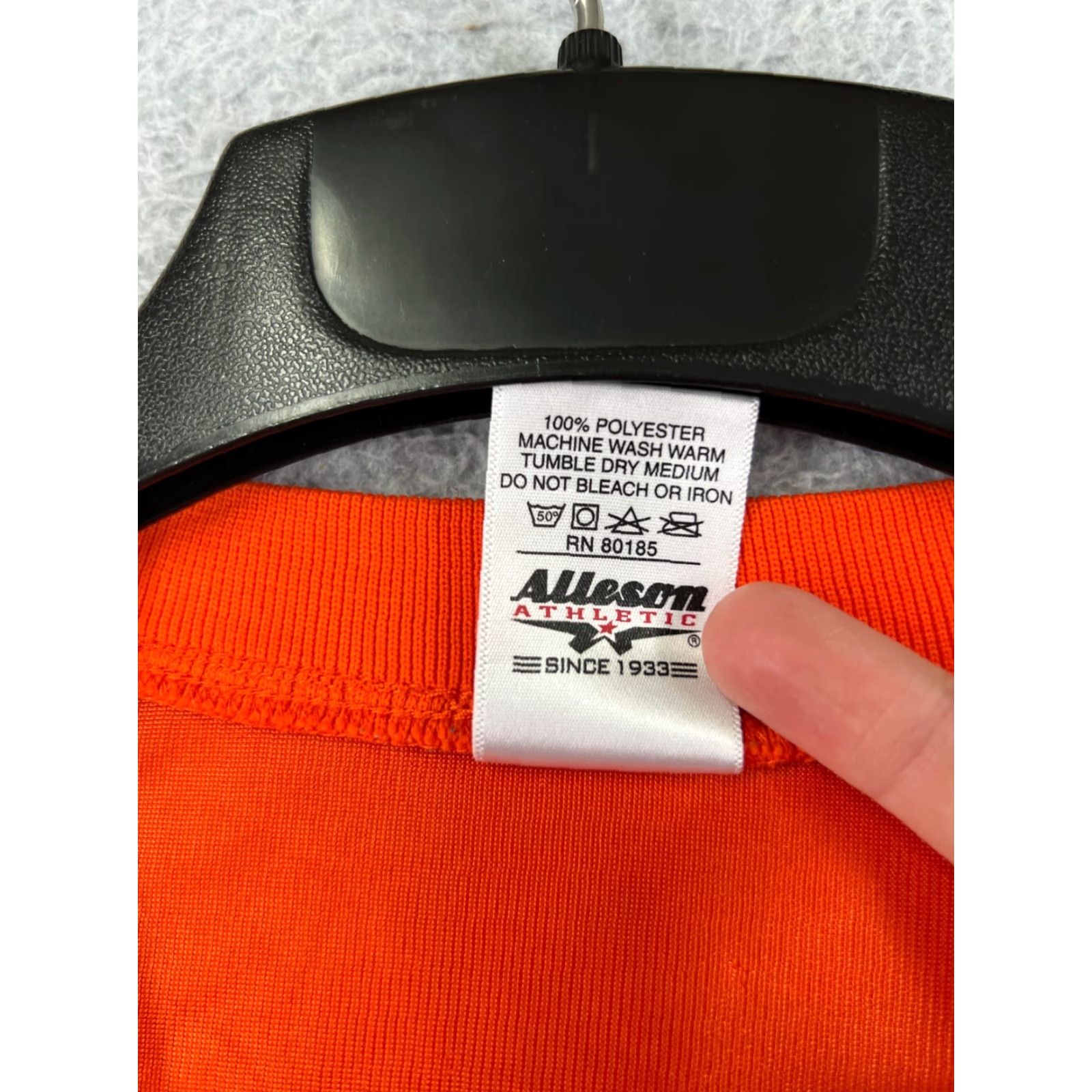 Vintage Alleson Athletic T-Shirt Mens M Orange V-Neck Polyester Shirt Sports Logo 90s? Size US M / EU 48-50 / 2 - 4 Thumbnail