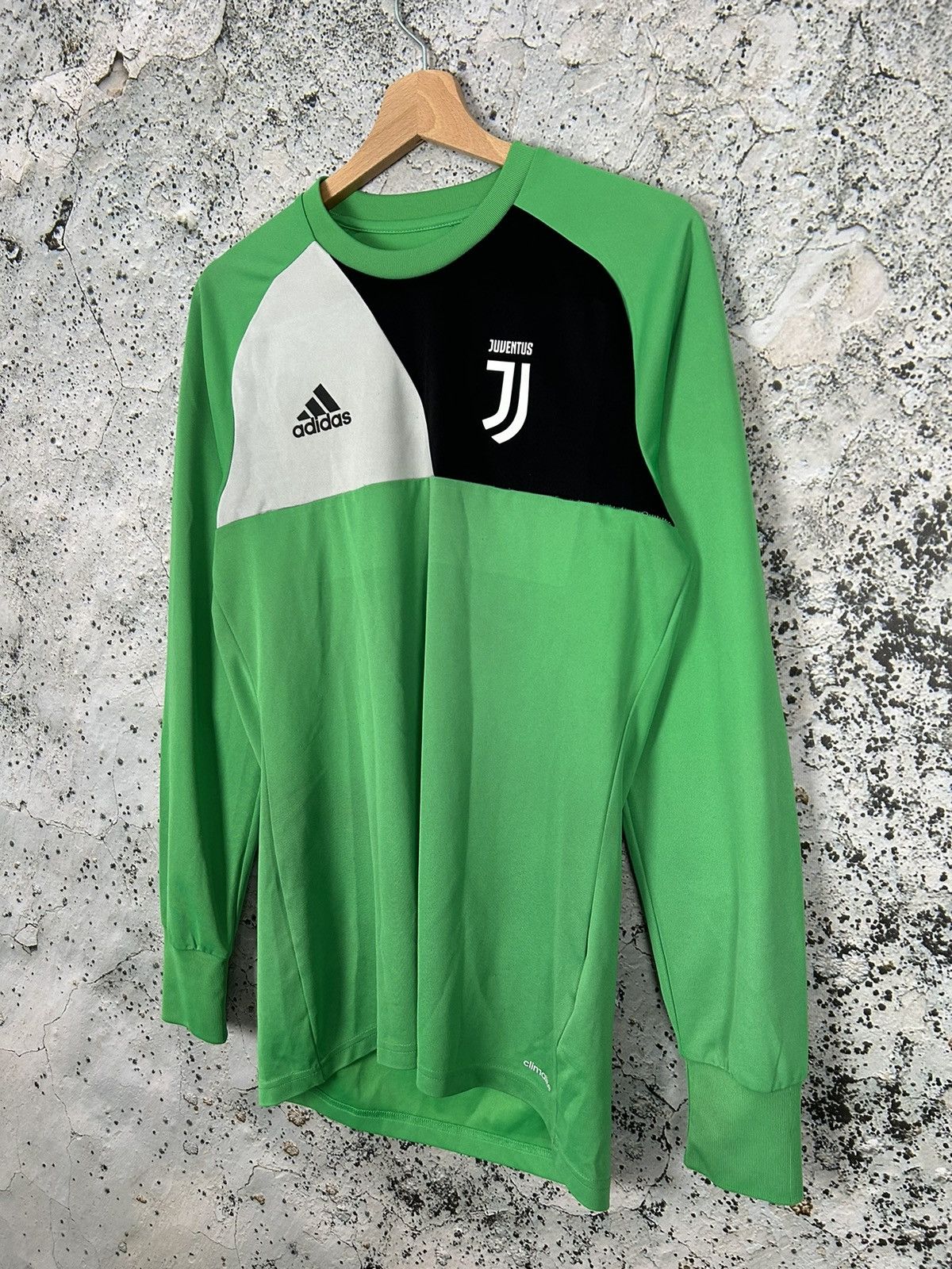 Adidas Adidas Juventus Turin Soccer Jersey Football Training Rare Size US S / EU 44-46 / 1 - 2 Thumbnail